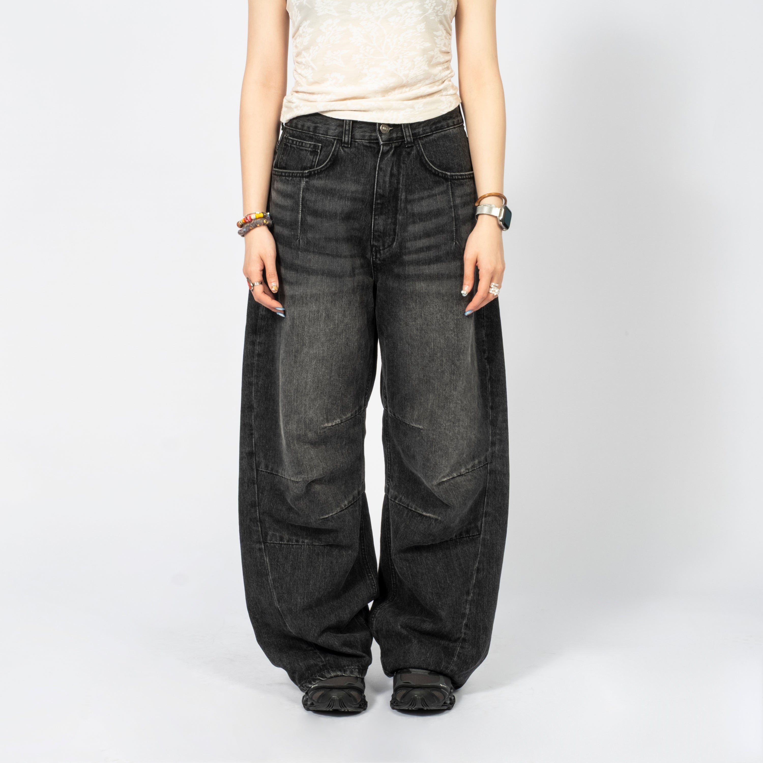 [999HUMANITY] AV PLEATS DENIM PANTS _ WASHED BLACK