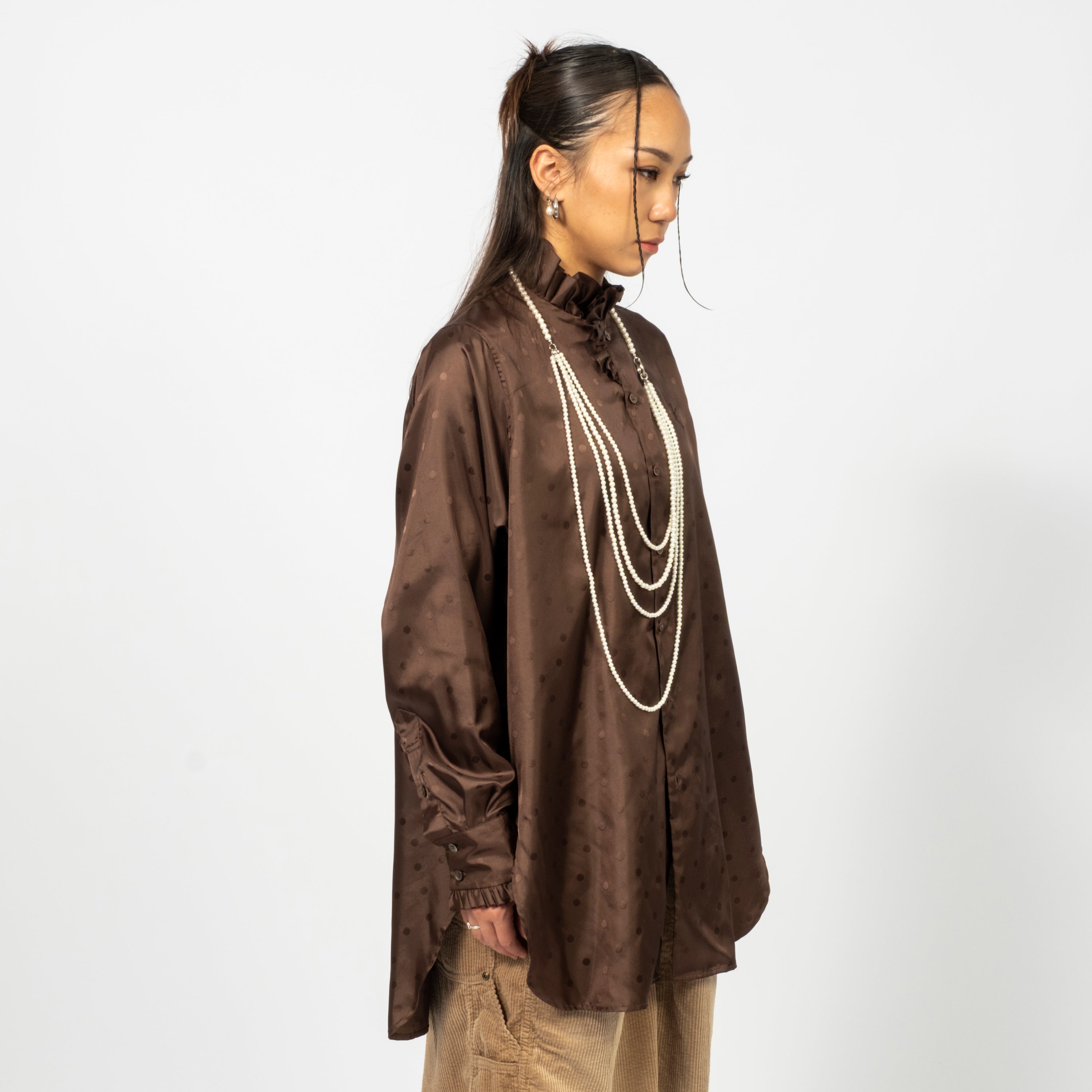 [RHODOLIRION] FRILL STAND COLLAR SHIRT JACQUARD _ BROWN