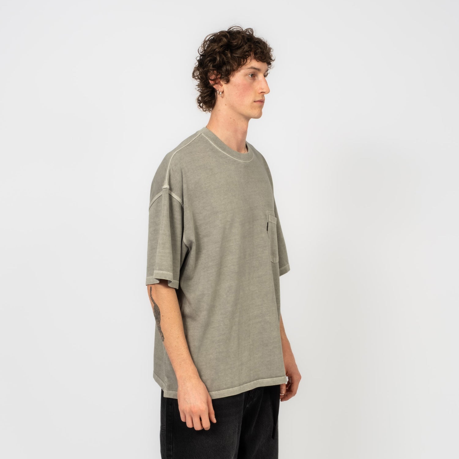 [MOIF] GARMENT DYED H/S TEE _ DYED GREY