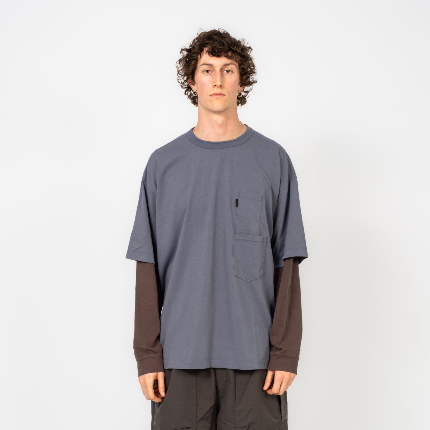[MOIF] LAYERED VENT L/S TEE _ AIR FORCE BLUE