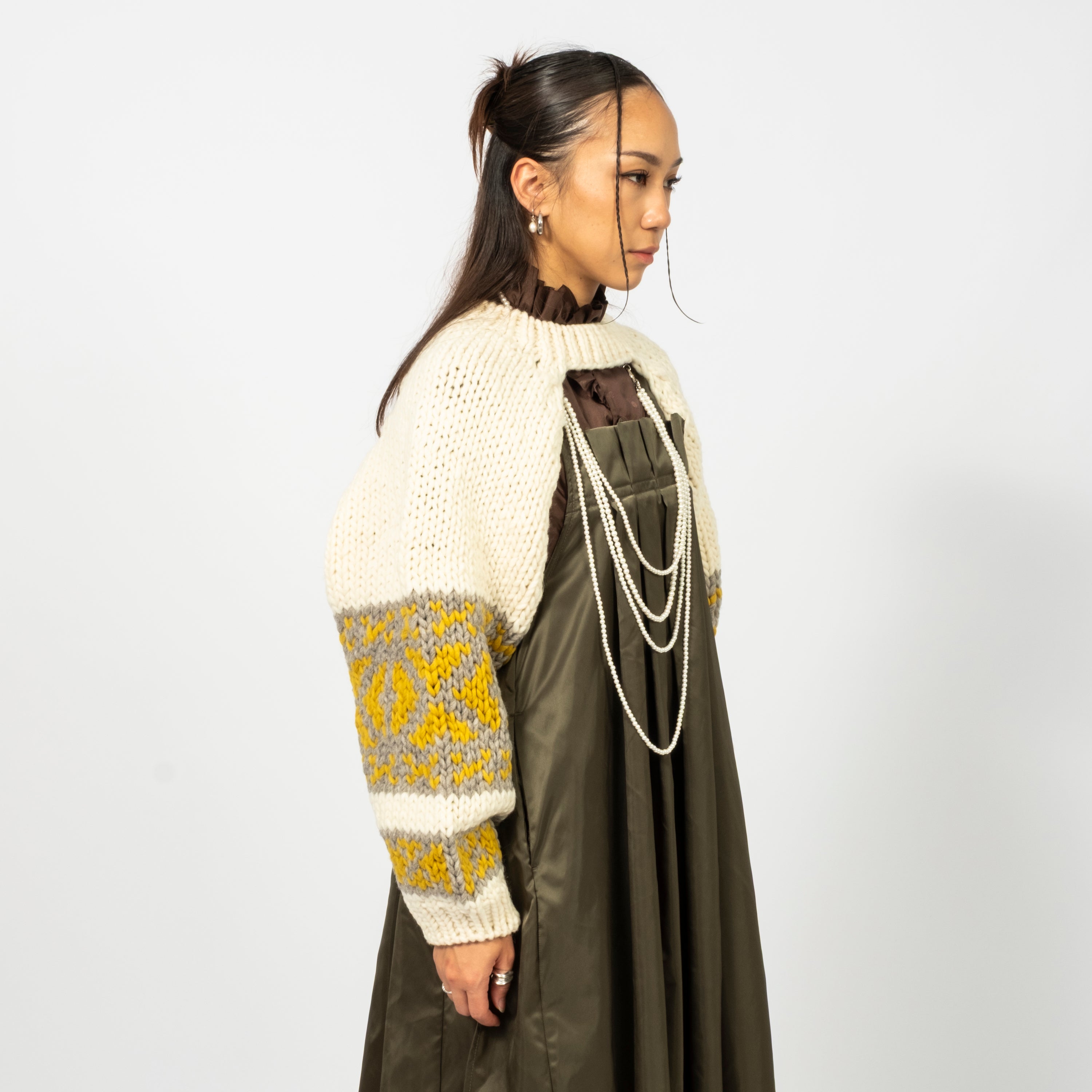 [RHODOLIRION] COWICHAN KNIT BOLERO _ IVORY