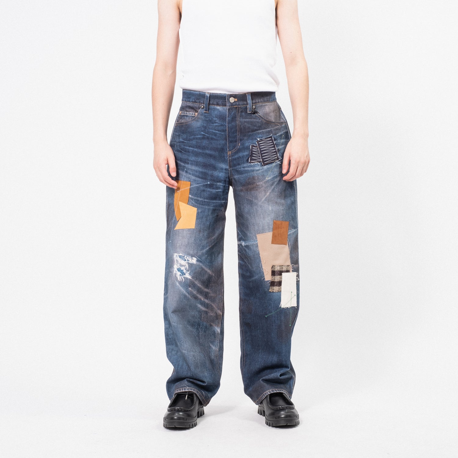 [ANDERSSON BELL] UNISEX PATCHWORK PRINTED DENIM TROMPE L'OEIL JEANS _ BLUE