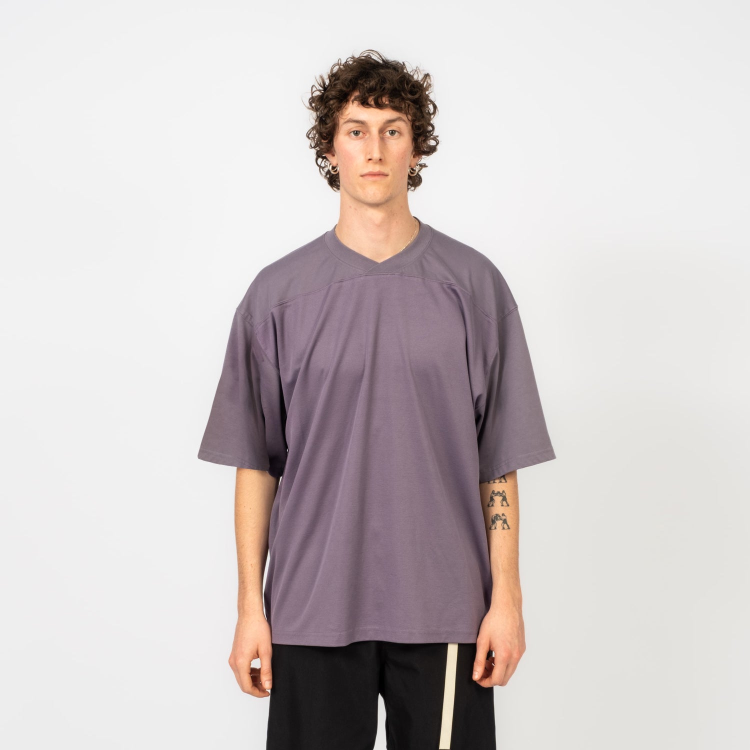 [MOIF] WIDE VARSITY H/S TEE _ DRIED LAVENDER