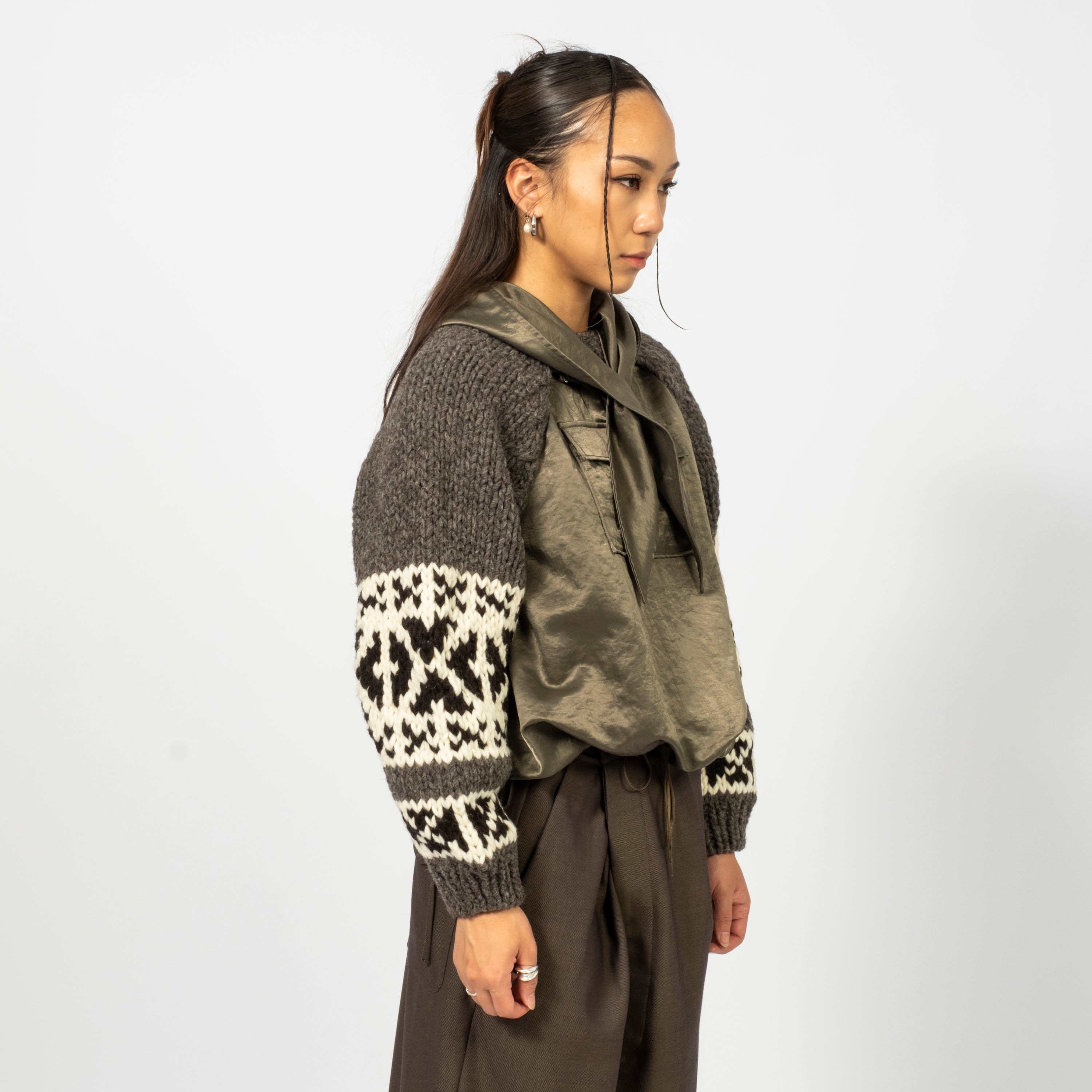 [RHODOLIRION] COWICHAN KNIT BOLERO _ TAUPE