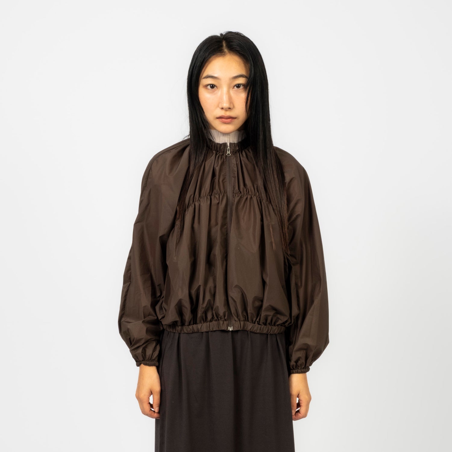 [AMOMENTO] NYLON SHIRRING JUMPER _ BROWN