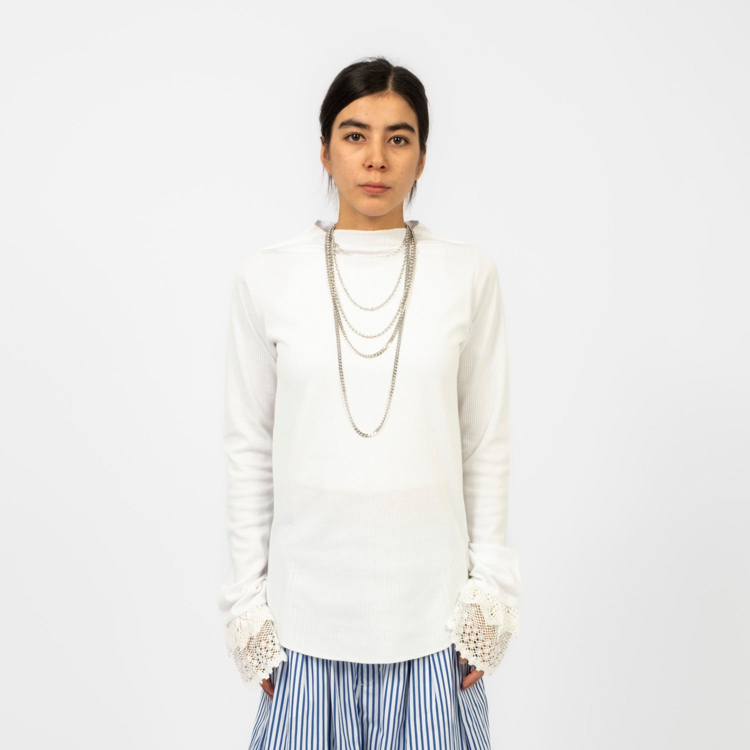 [RHODOLIRION] RIBBED LACE CUFF PULLOVER TEE _ WHITE