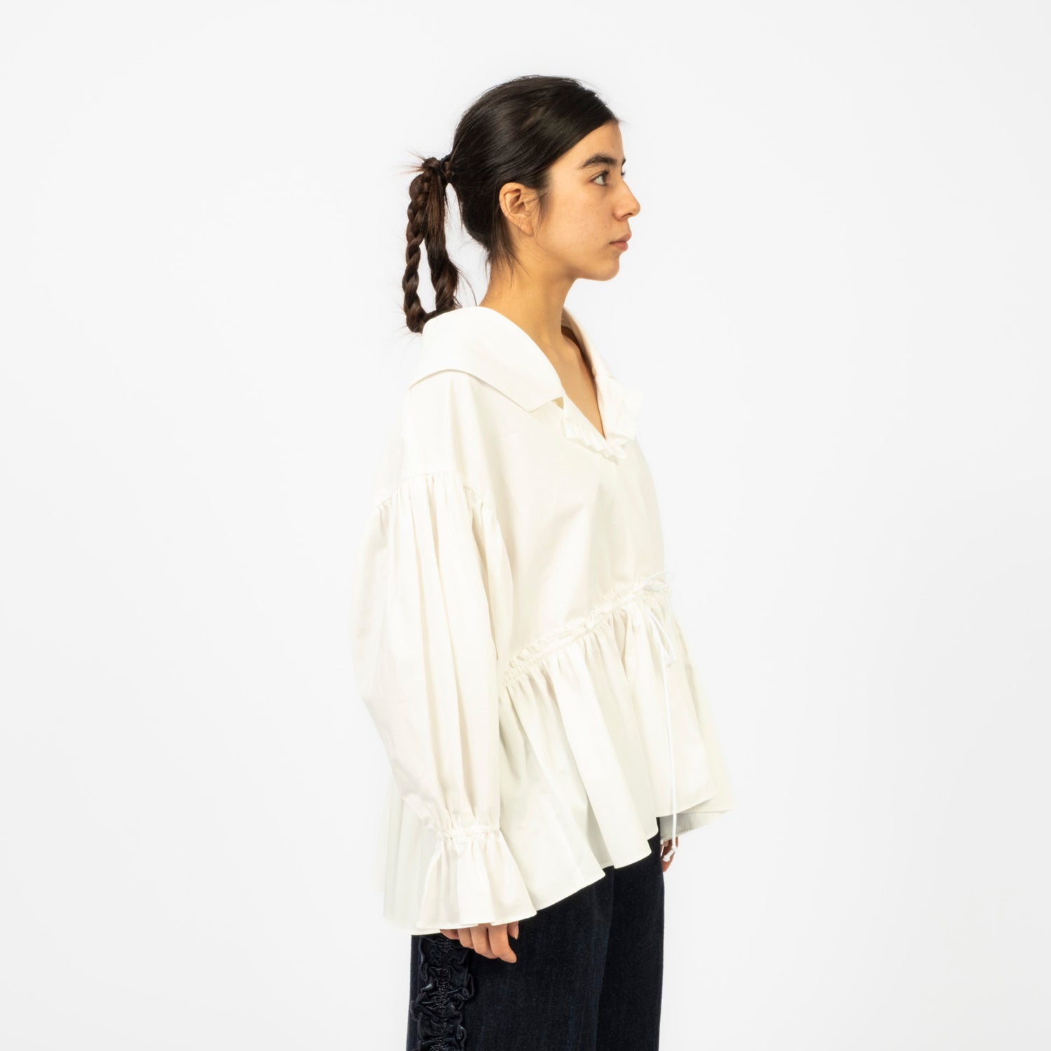 [RHODOLIRION] SINGLE TIERED SMOCK _ WHITE