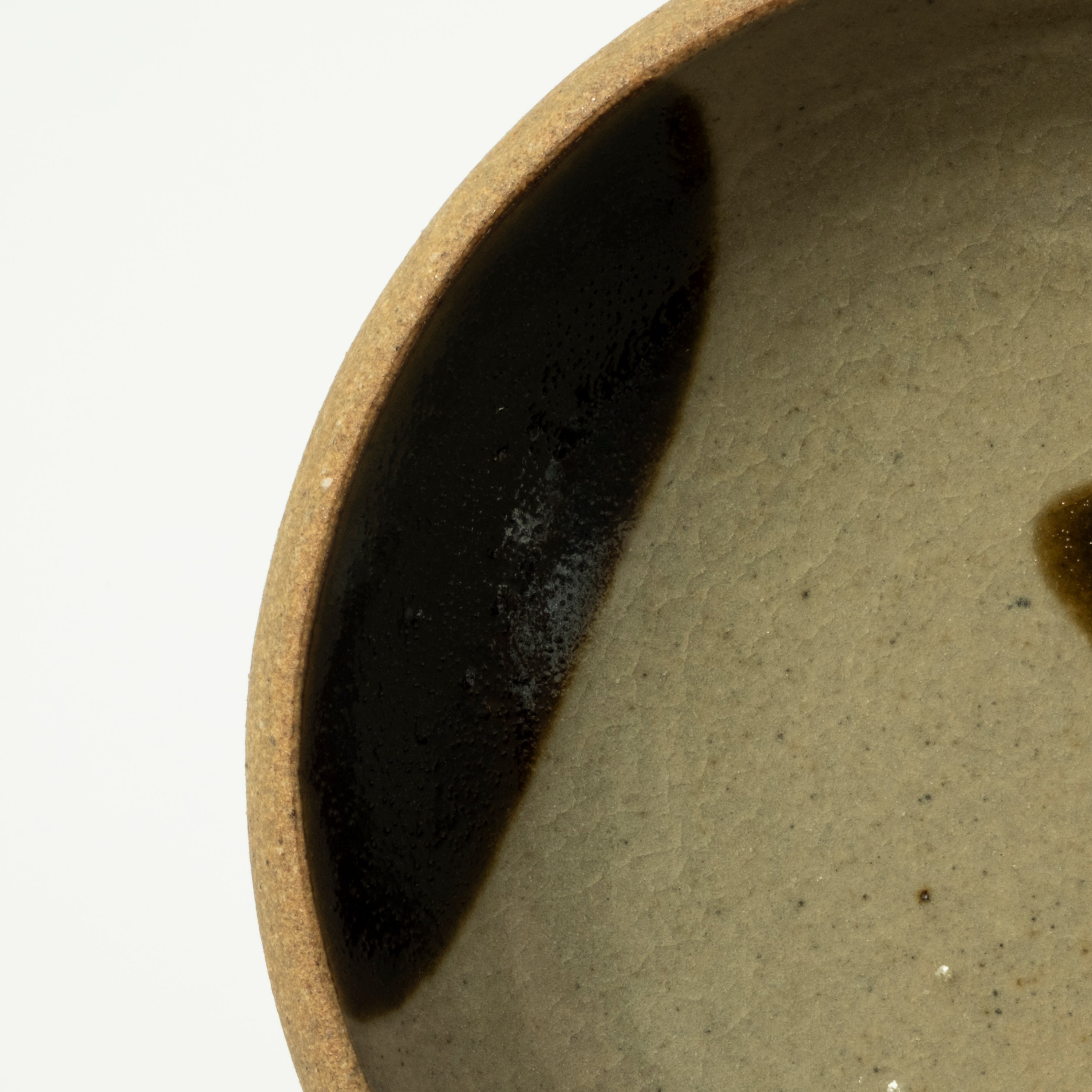 [BEAMS JAPAN x HAMADAGAMA] ROUND PLATE S _ WHITE/BLACK