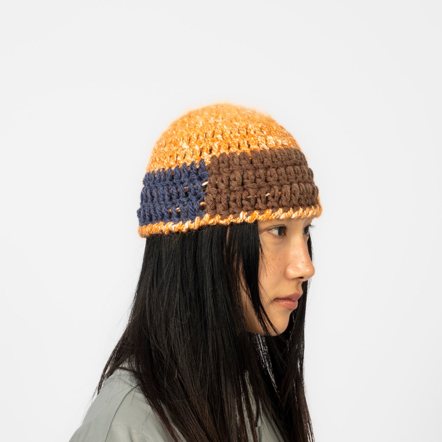 [MISU A BARBE] SEAL SHORT BUCKET _ BROWN