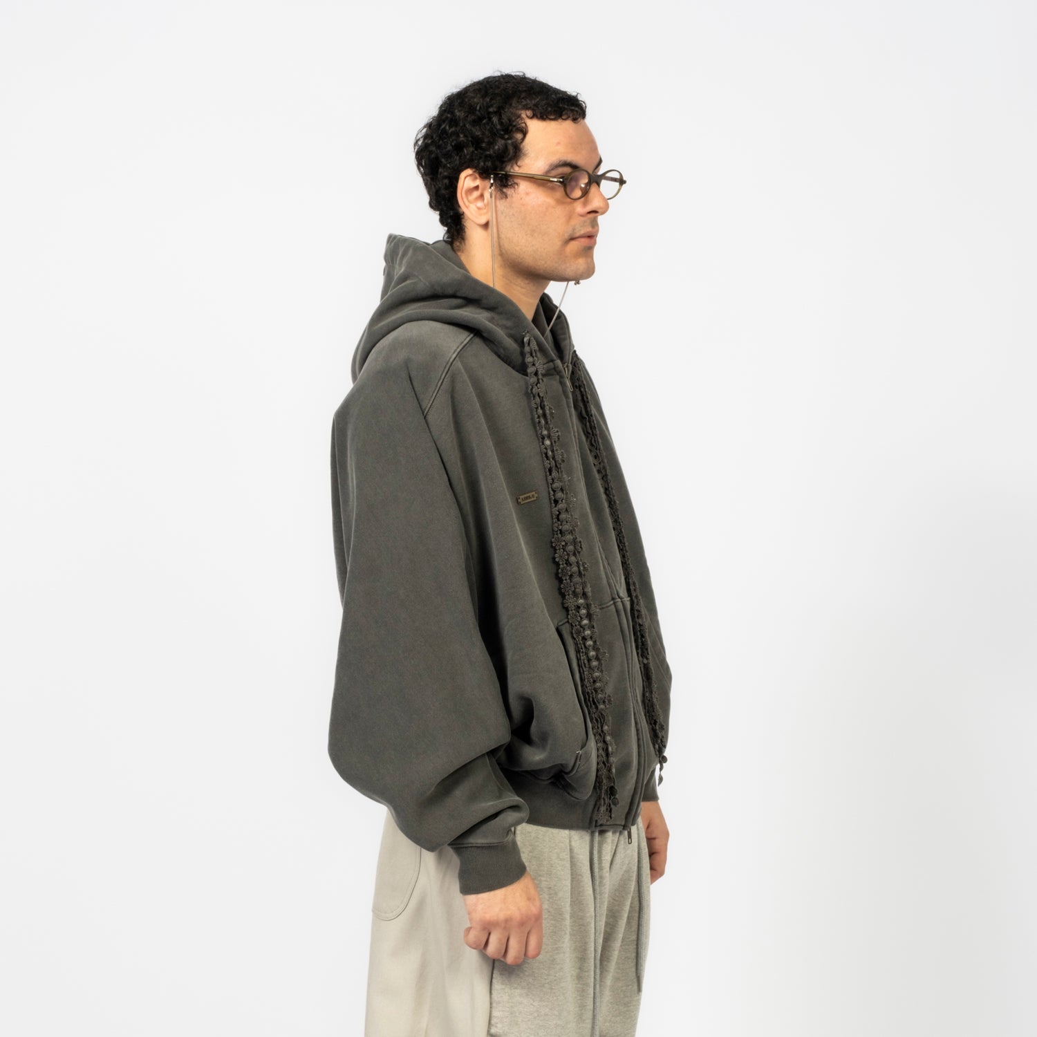 [AJOBYAJO] LACED MULTI-DRAWSTRING ZIP- UP HOODIE _ CHARCOAL