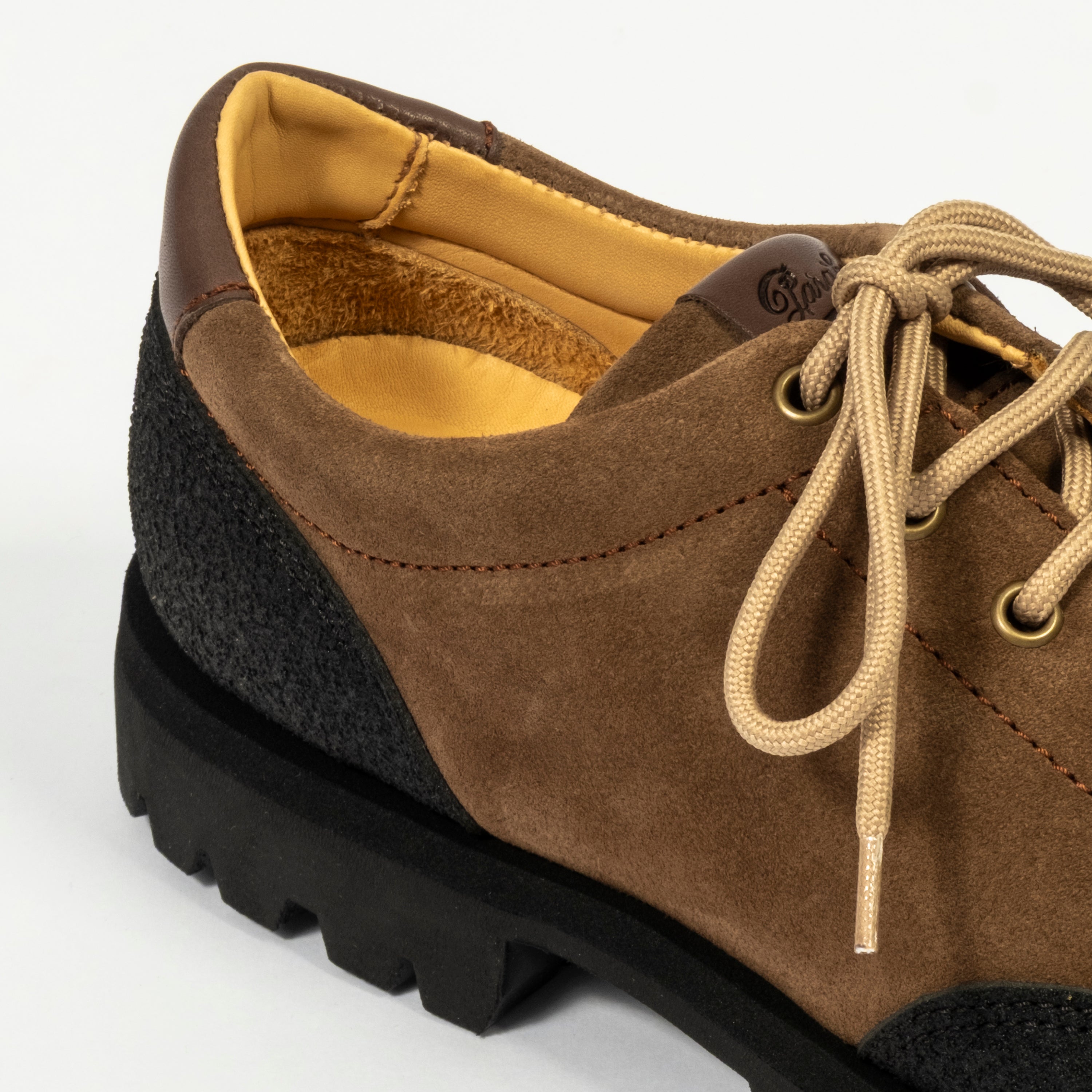 Paraboot Paraboot MONTANA VEL MARRON UK8 Montana Velours - Marron Paraboot Paraboot MONTANA VEL MARRON UK8 Montana Velours - Marron