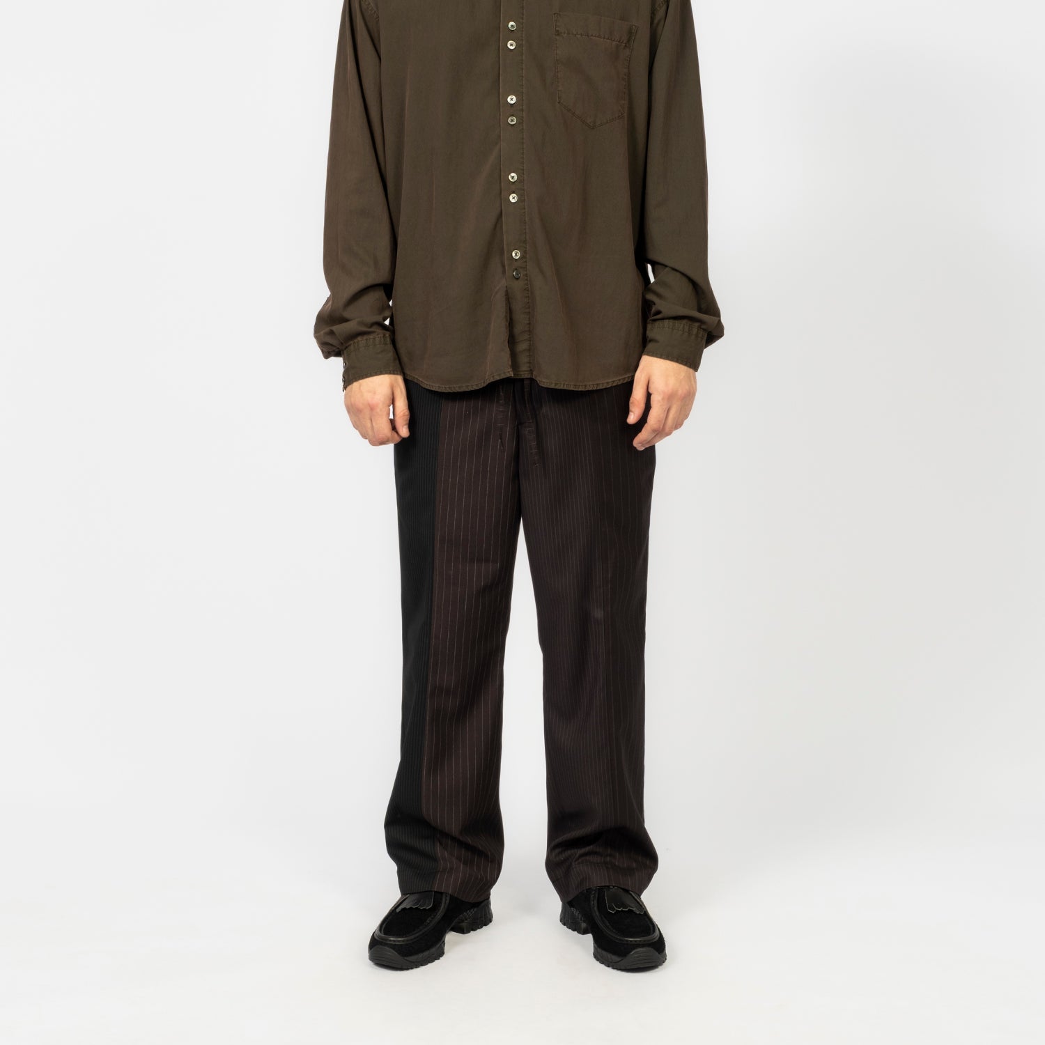 [AJOBYAJO] QUAD STRIPE TROUSERS _ BLACK