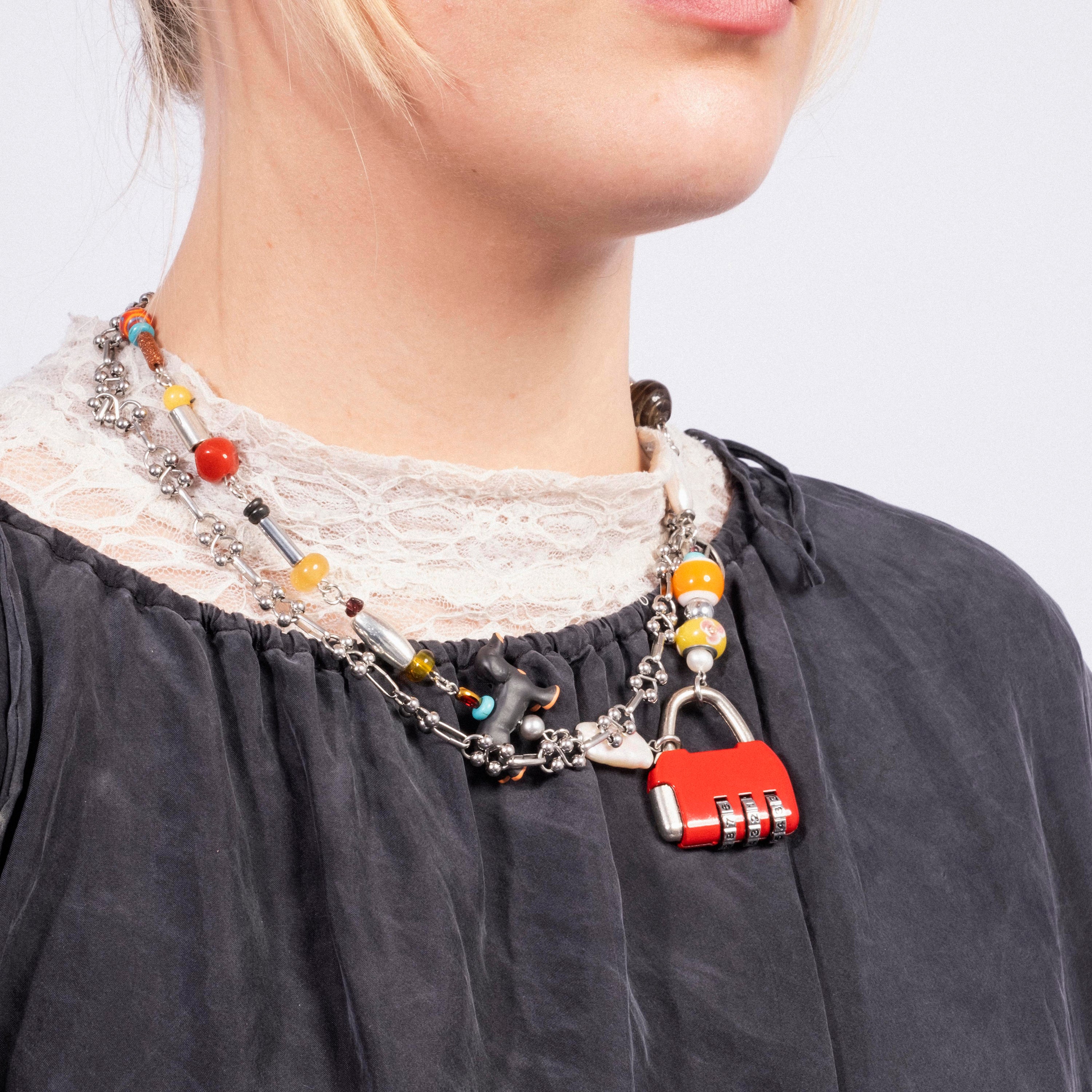 [52HZ LAB] SAUSAGE DOG NECKLACE