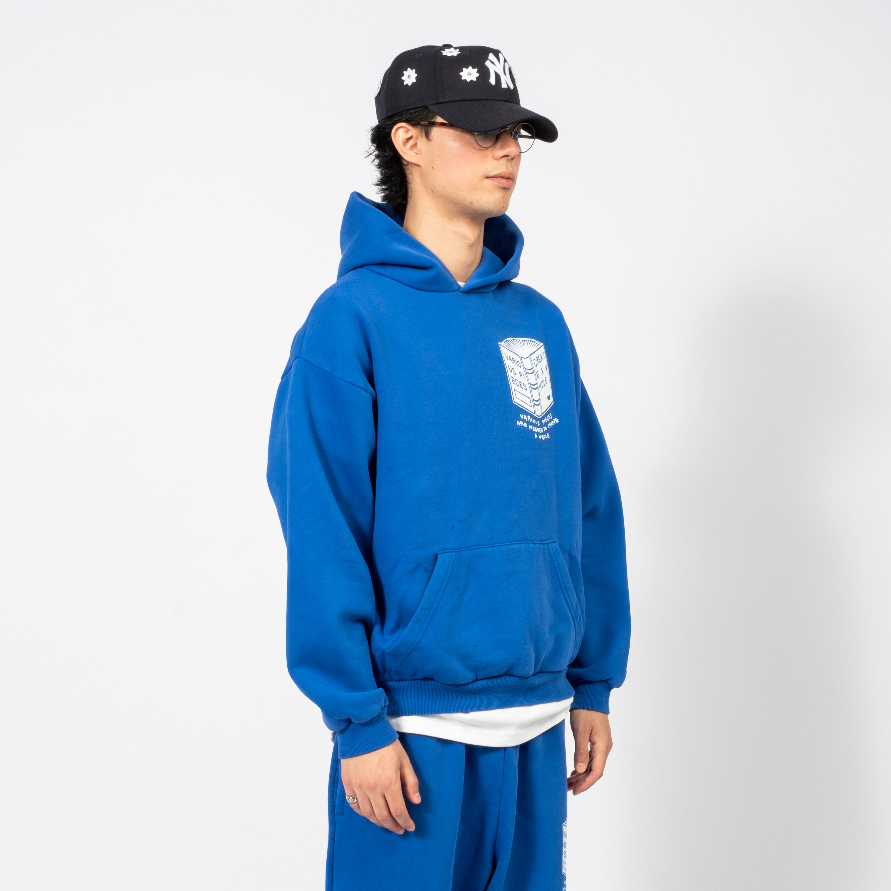[COLLECT PIECES] BOOK ED HOODIE _ BLUE
