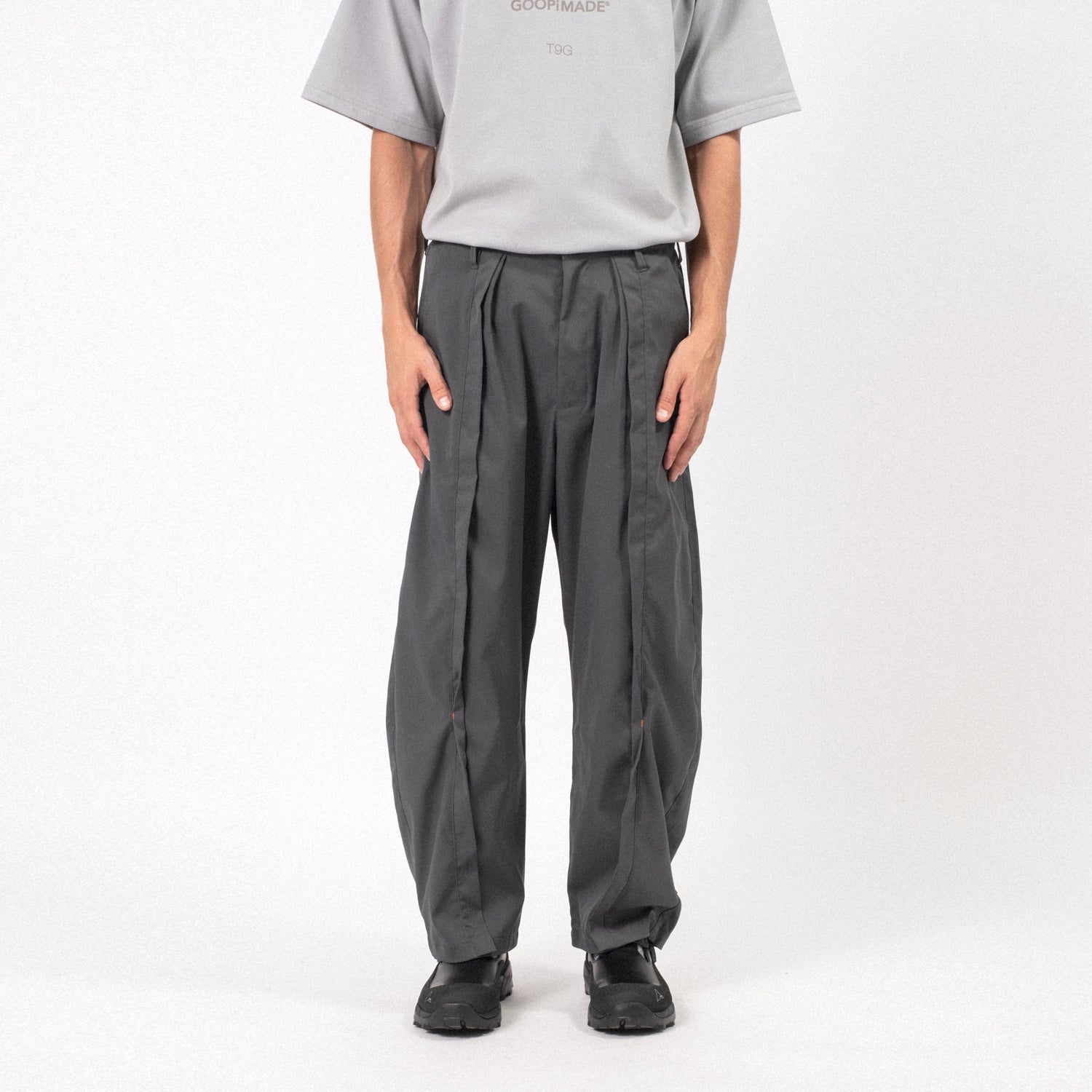 [GOOPiMADE] “RMX-P01” SOFTBOX TAILORED TROUSERS _ DARK LOCH-NESS