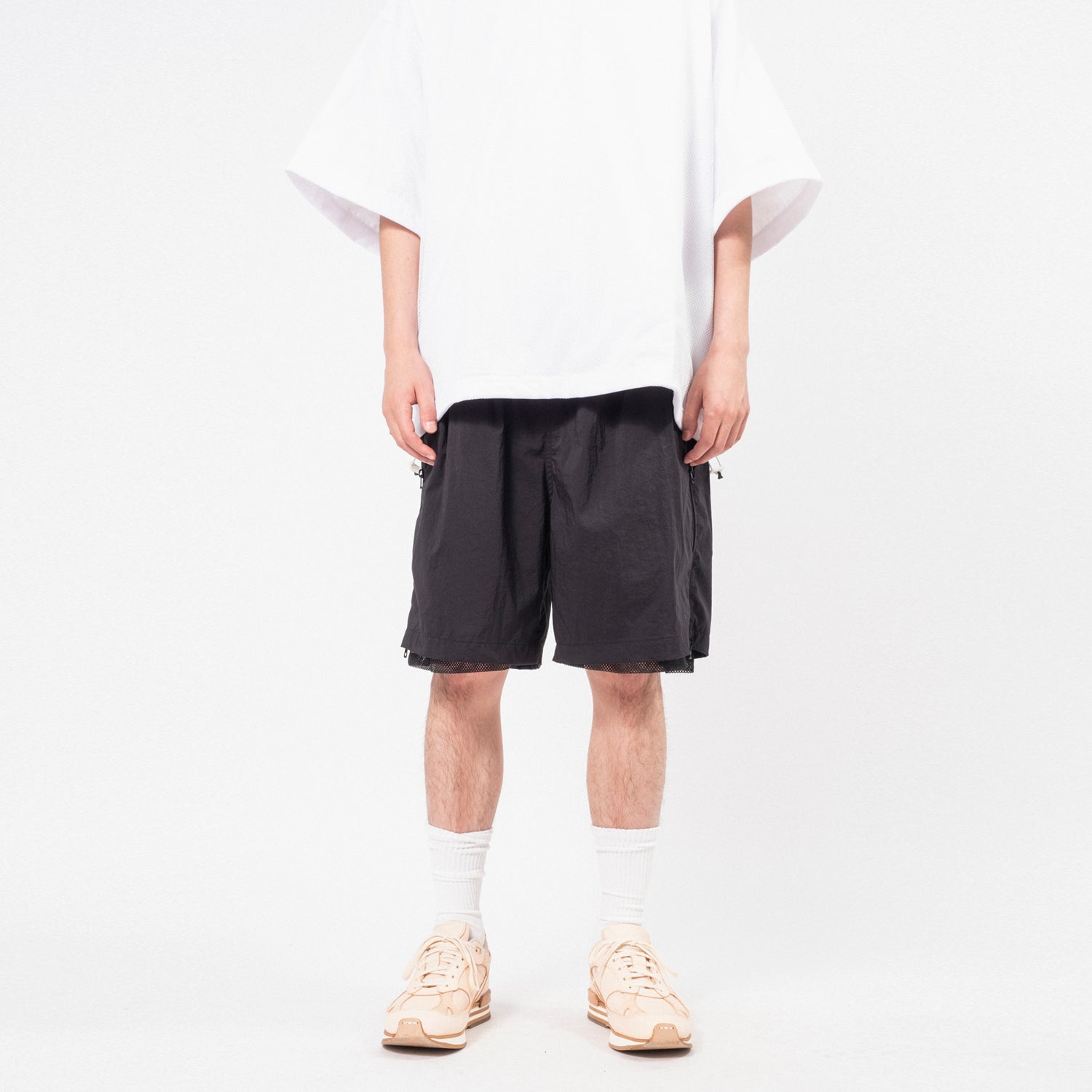 [IS-NESS] TECHNICAL VENTILATION SHORTS _ BLACK