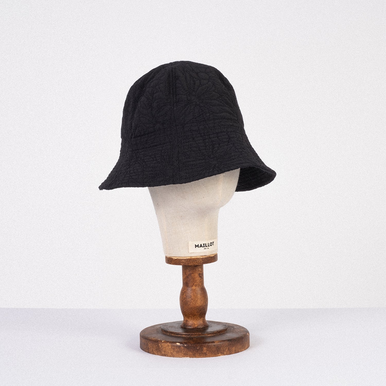 [NINE TAILOR] HOSTA HAT _ BLACK