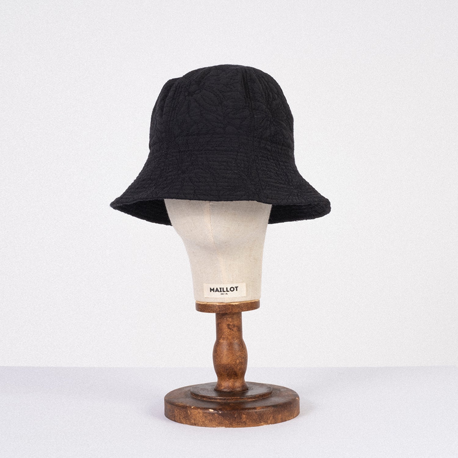 [NINE TAILOR] HOSTA HAT _ BLACK