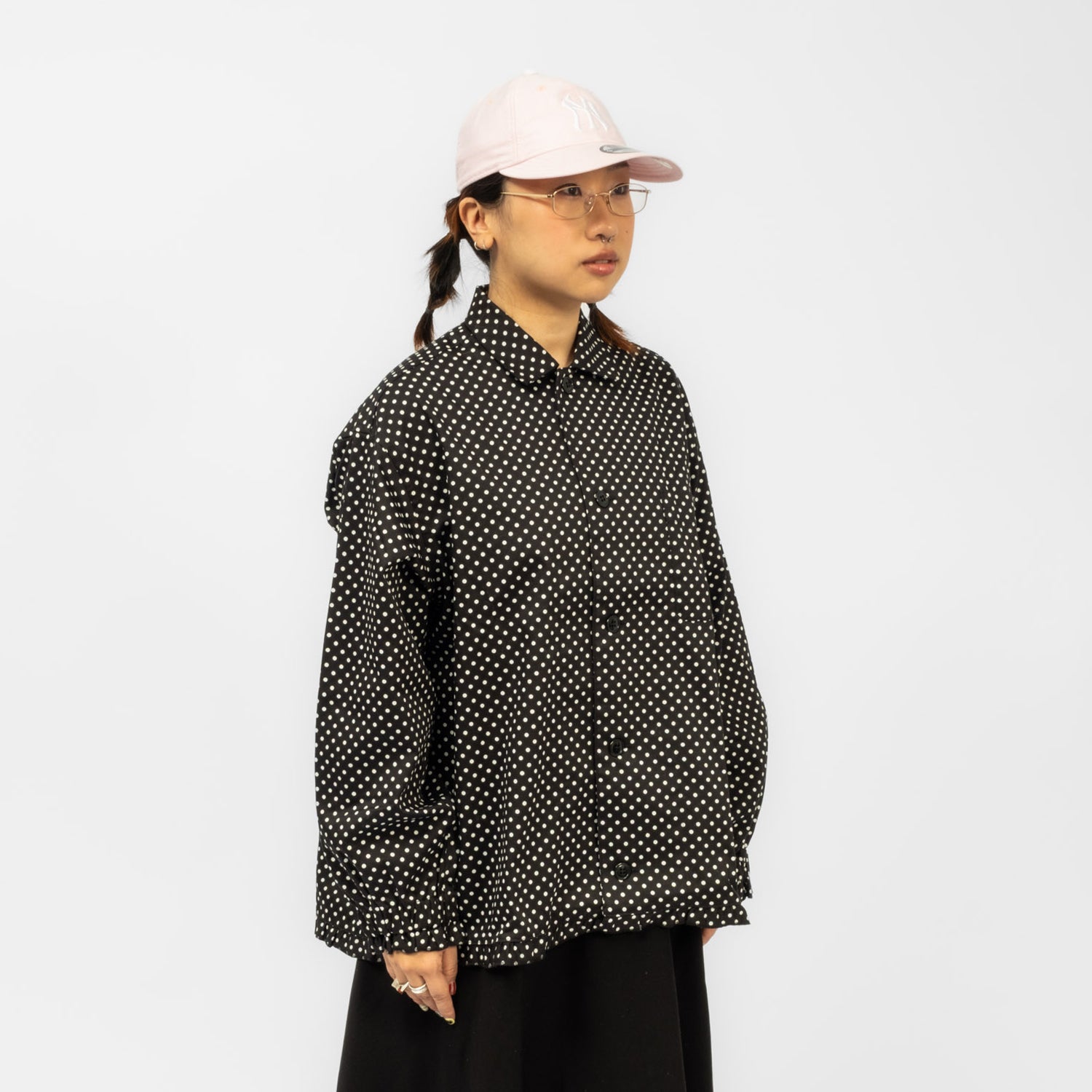[NICK GEAR] DOT GATHER SHIRT _ BLACK
