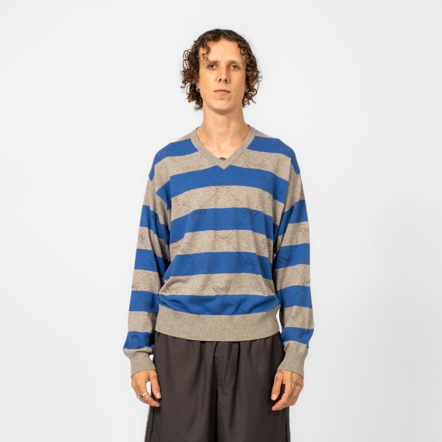 [PAM] KALEIDOSCOPE KNITTED V NECK SWEATER _ GREY BLUE BELL