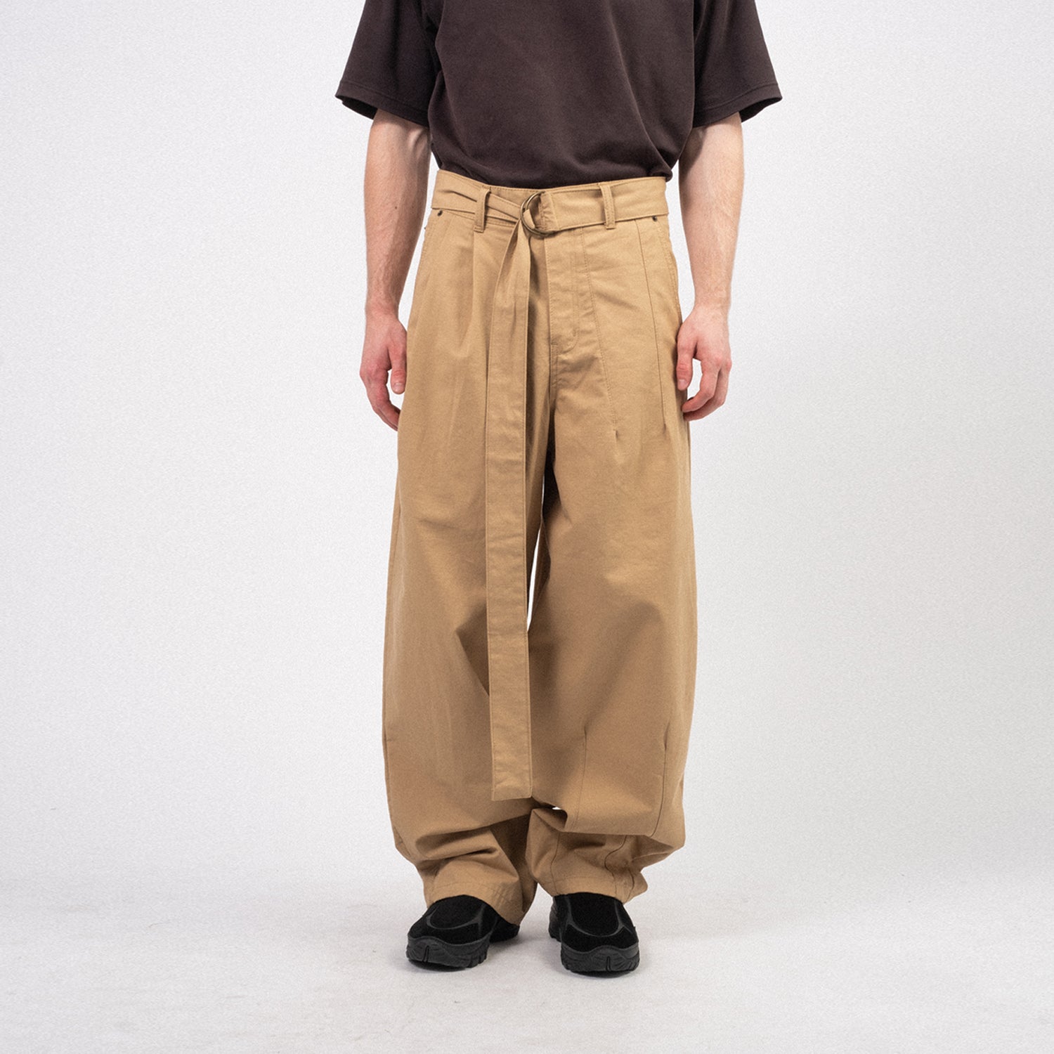 [AJOBYAJO] ASYMMETRIC COTTON PANTS _ BEIGE