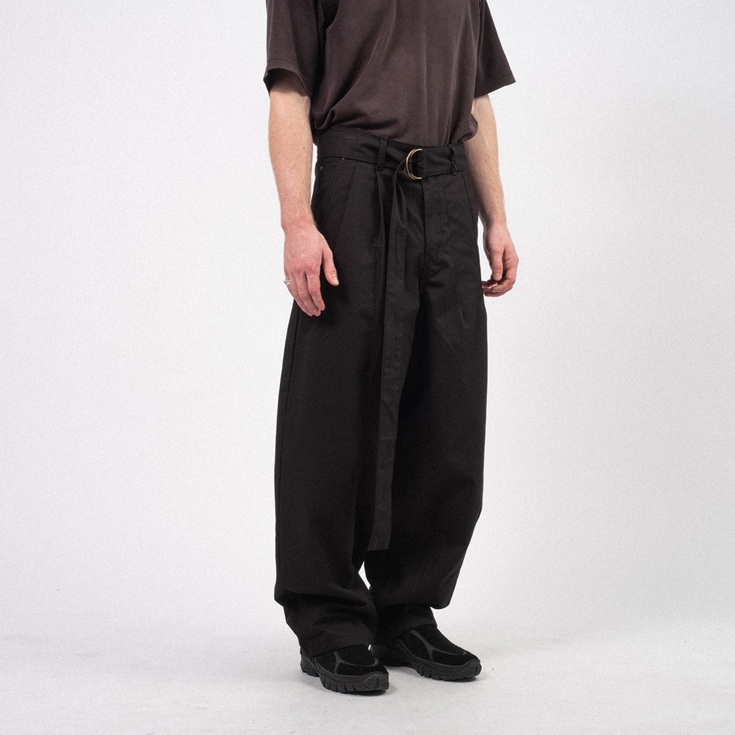 [AJOBYAJO] ASYMMETRIC COTTON PANTS _ BLACK