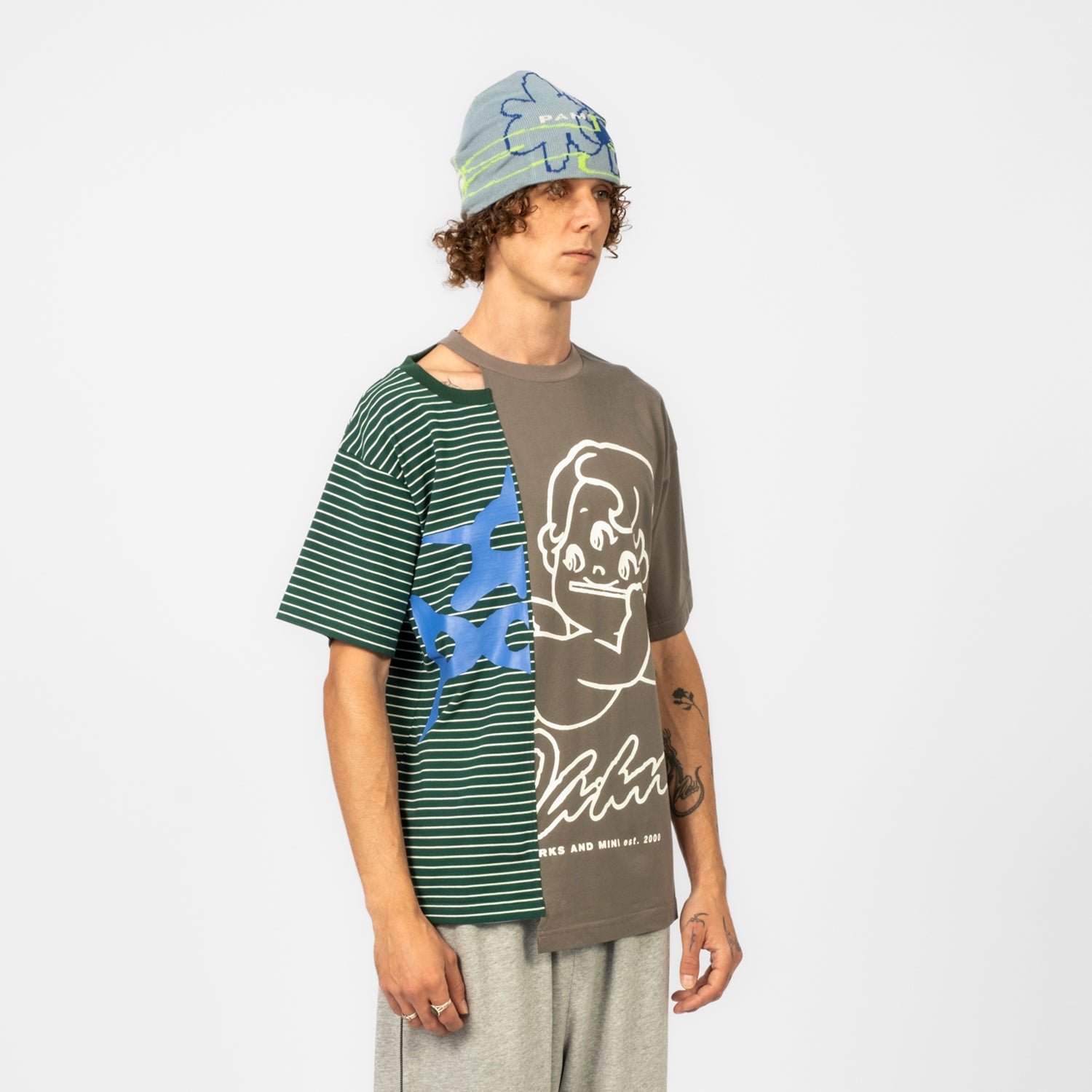 [PAM] SPLIT SS TEE FROM AFAR