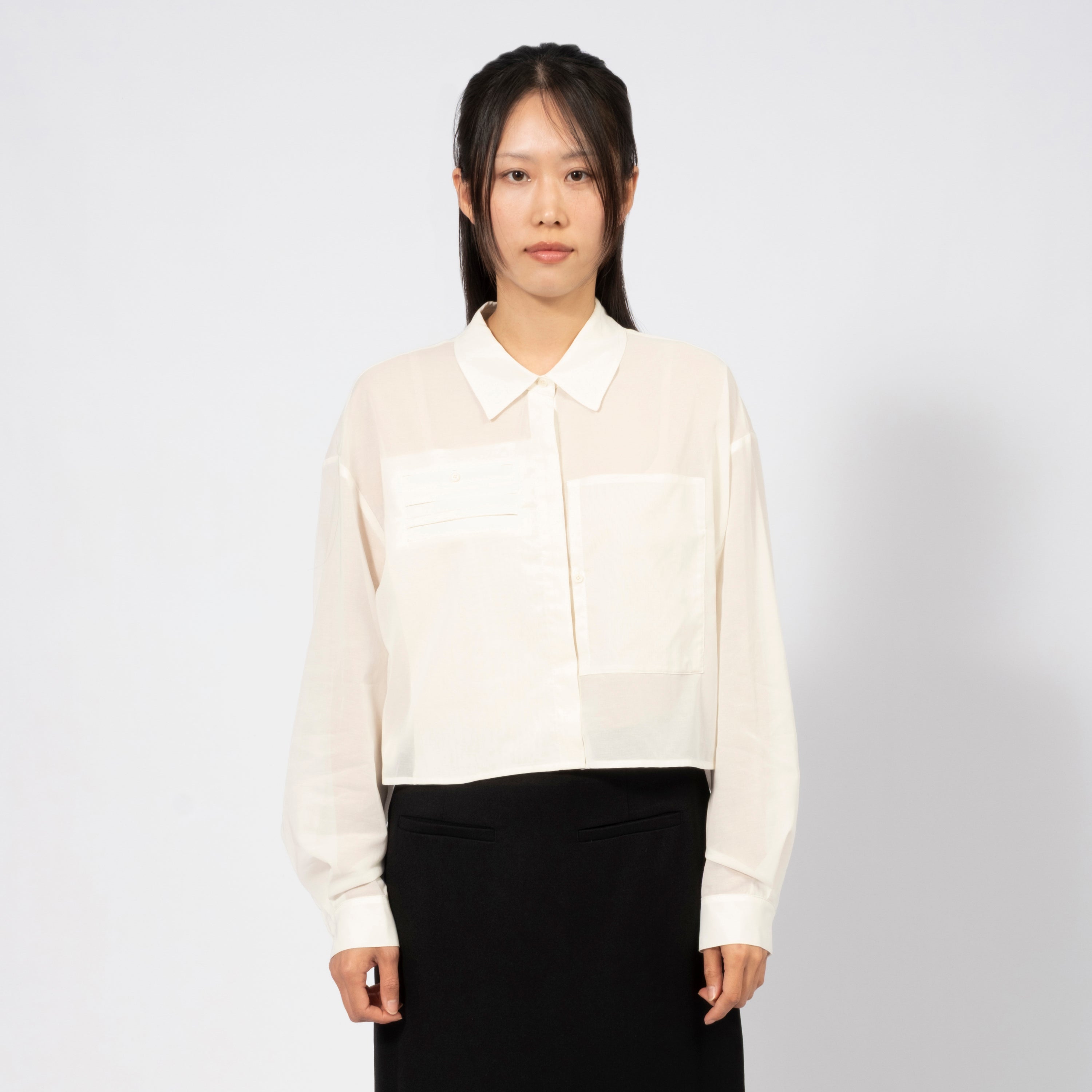 [AMOMENTO WOMEN] DRAWER POCKET CROP SHIRTS _ IVORY