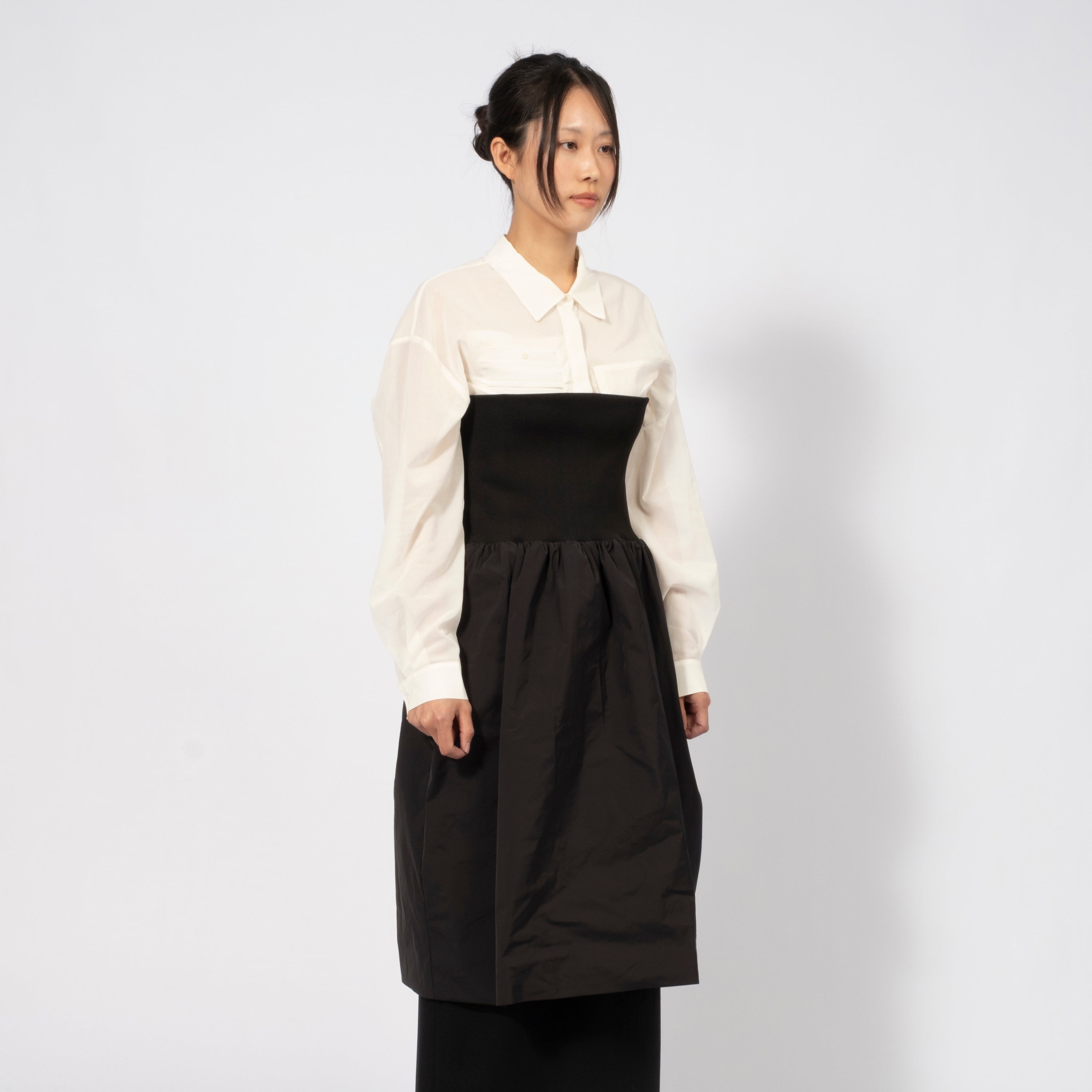 [AMOMENTO WOMEN] TAFFETA SHIRRING FLARE SKIRT _ BLACK