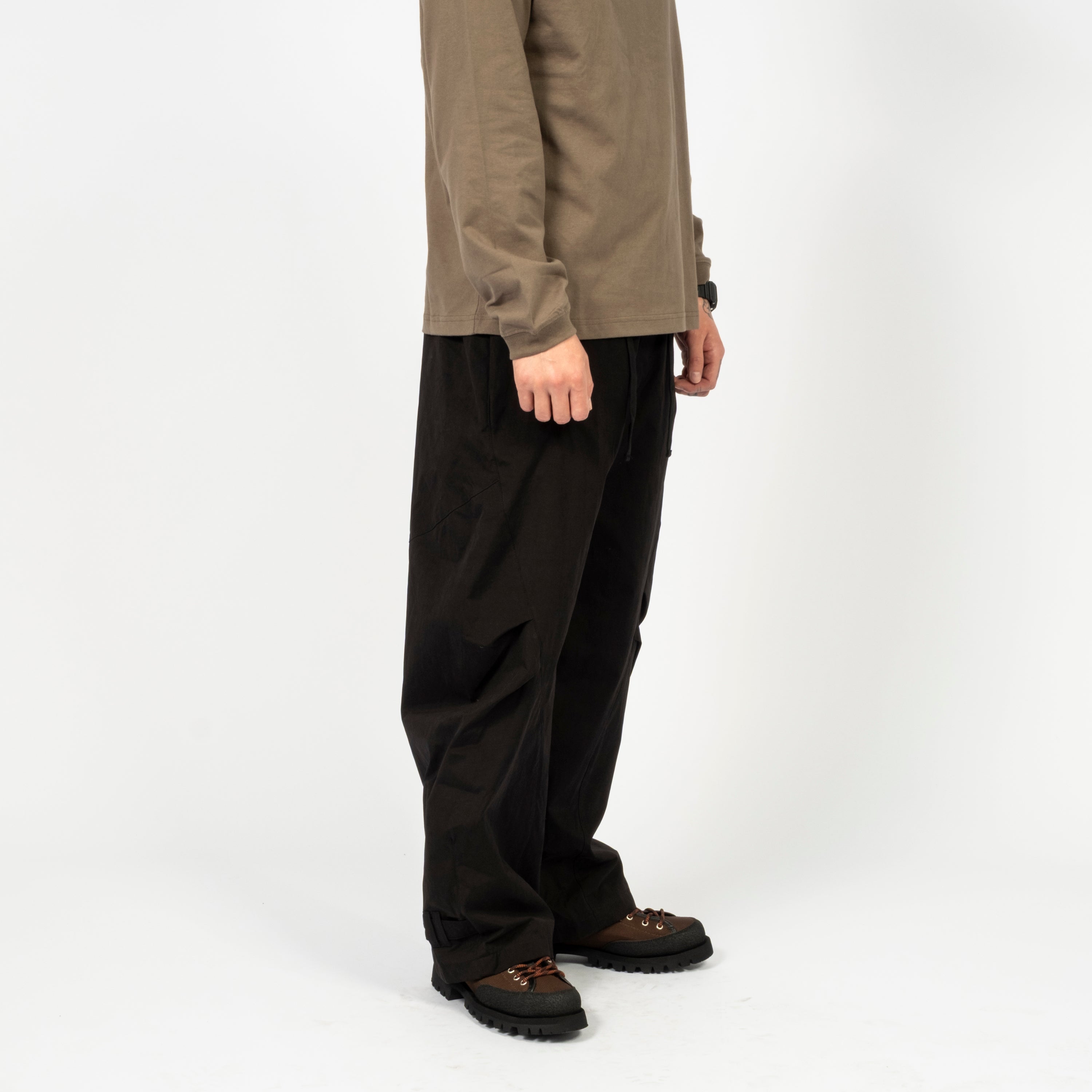 [SAN SAN GEAR] TIE PANTS _ BLACK