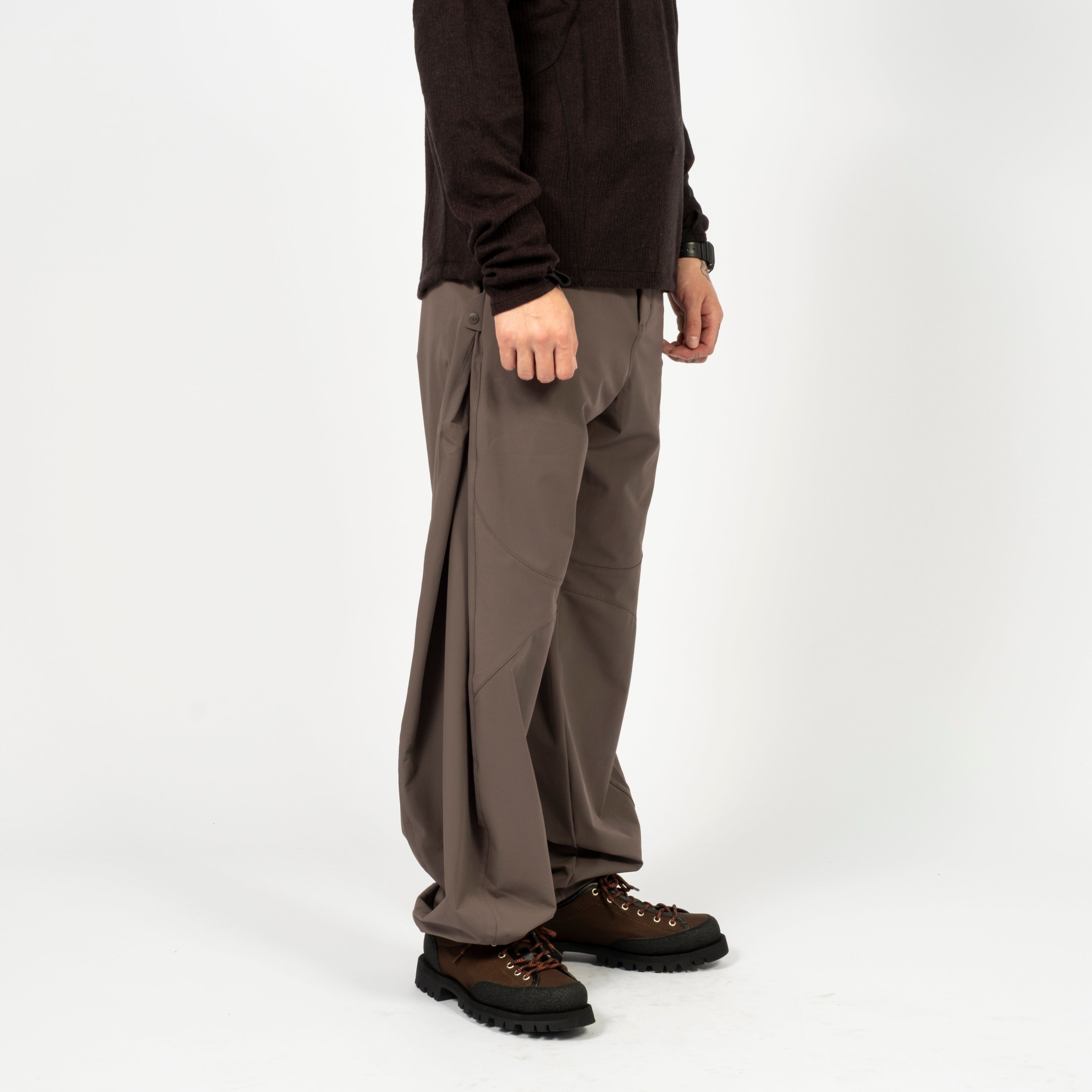 [SAN SAN GEAR] SIDE SNAP PANTS _ ASH BROWN