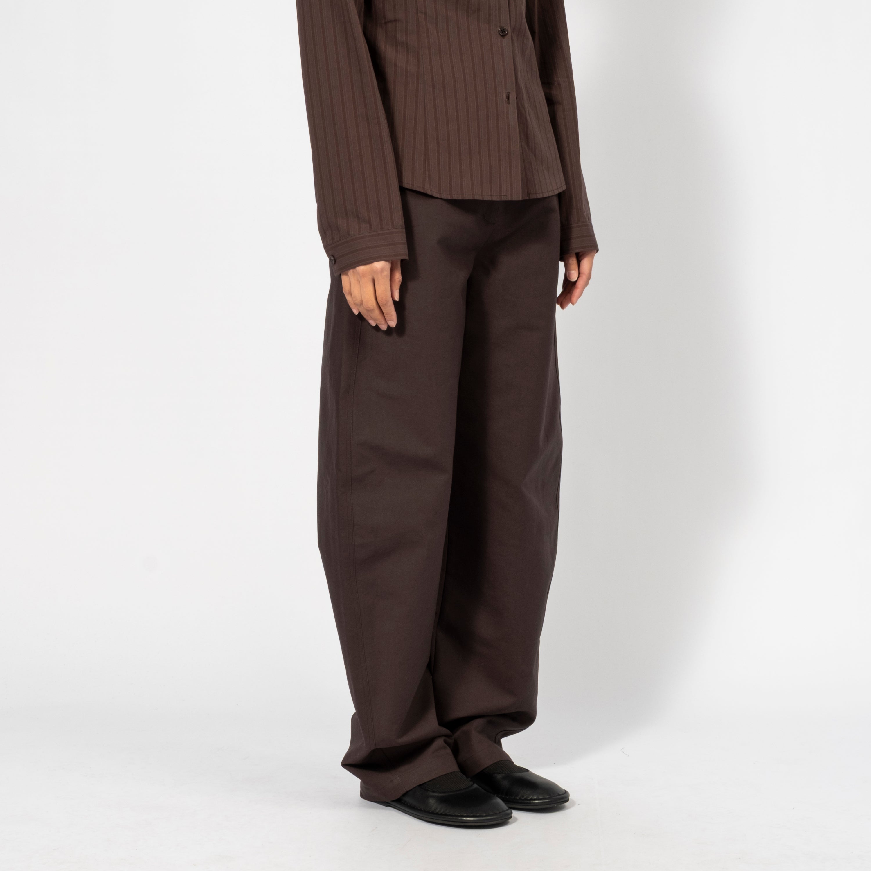 [AMOMENTO WOMEN] CURVED LONG PANTS _ CHARCOAL