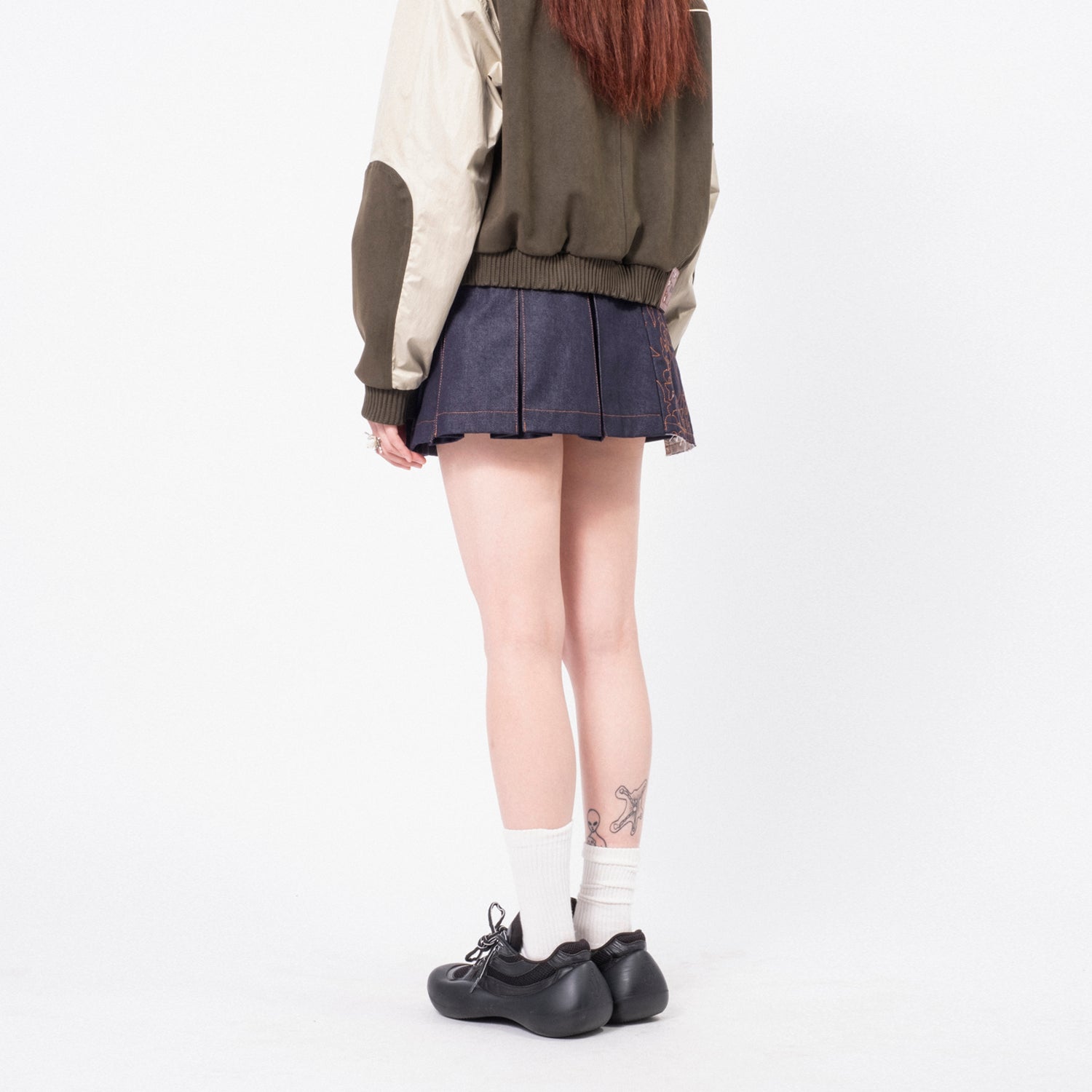 [ANDERSSON BELL]★EMBROIDERY PANEL PLEATED DENIM SKIRT Navy Embroidery Panel Pleated Denim Miniskirt by Andersson
