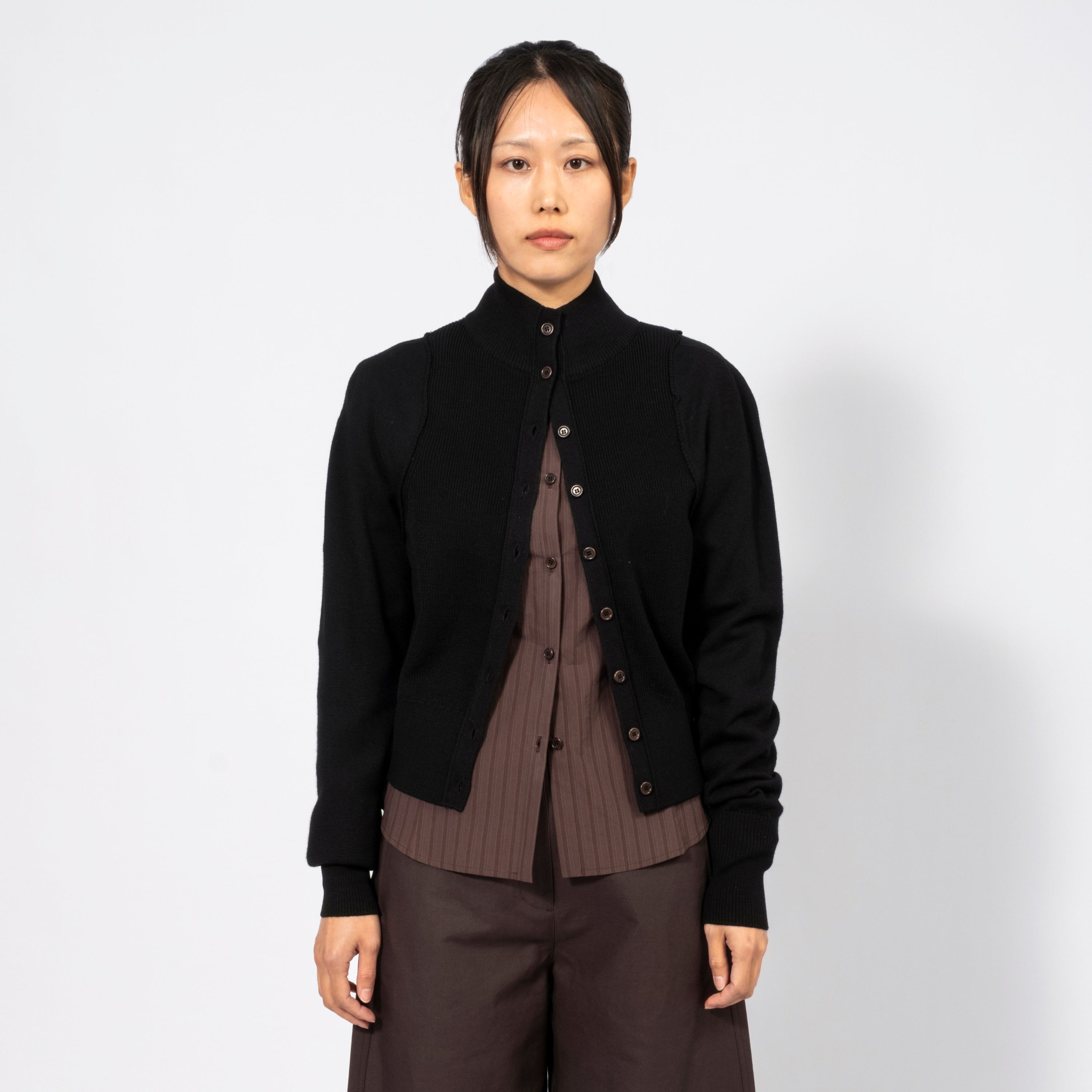 [AMOMENTO WOMEN] BLOCKING BUTTON UP CARDIGAN _ BLACK