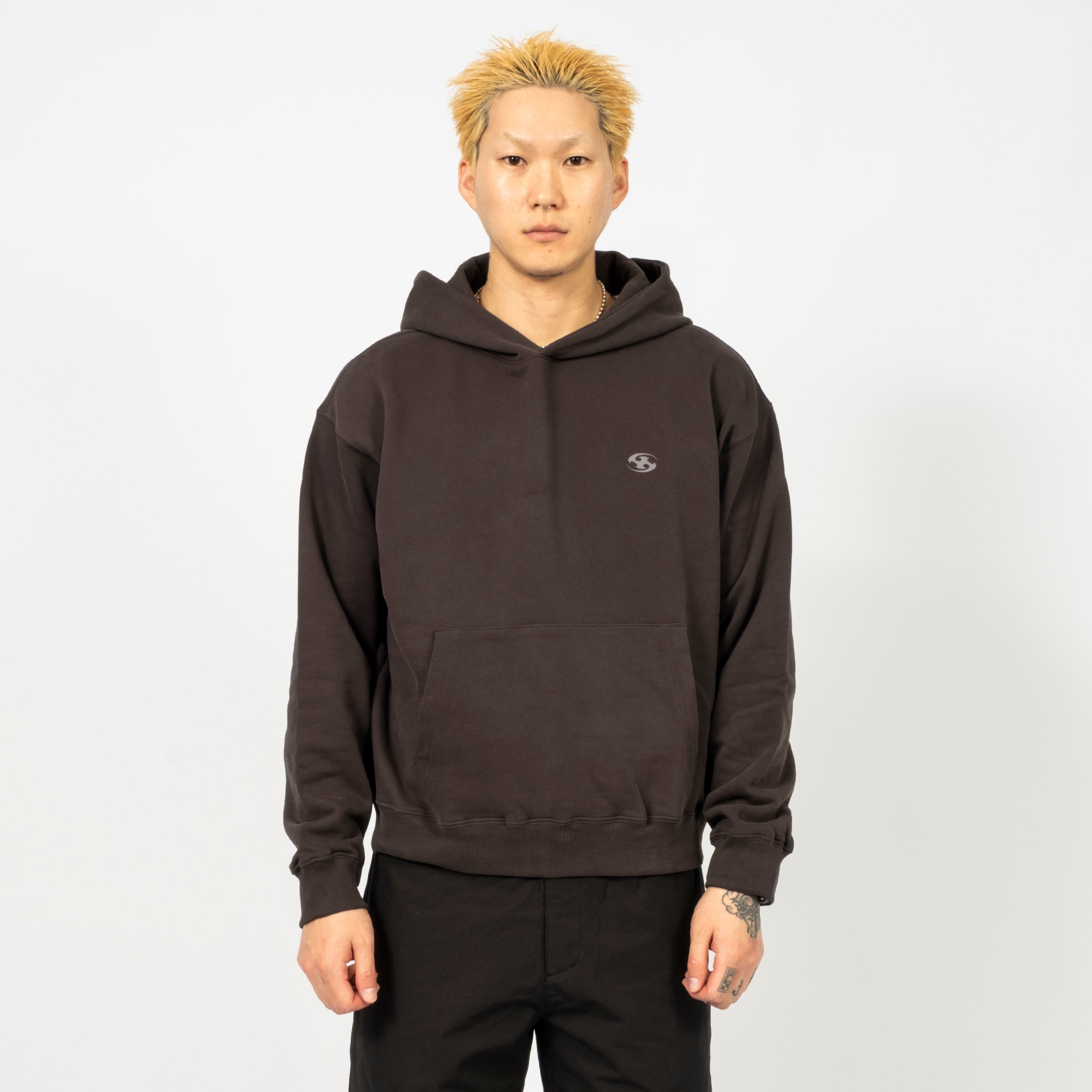 [SAN SAN GEAR] LOGO HOODIE _ CHARCOAL