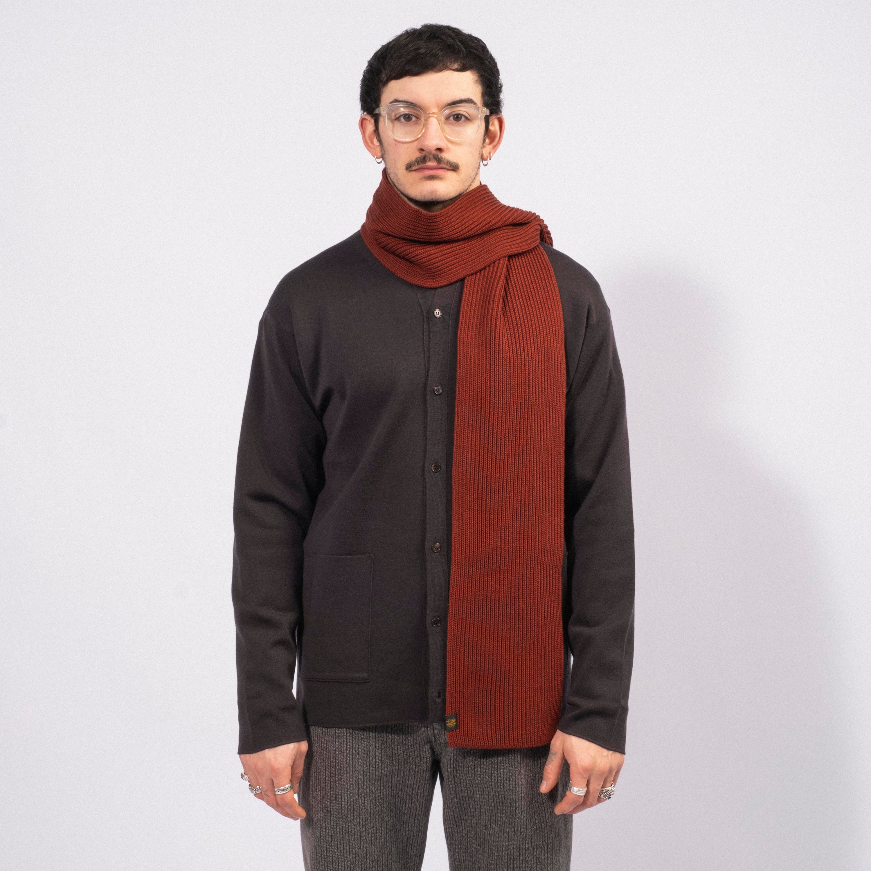 BATONER] SOLID WOOL MUFFLER _ BRICK