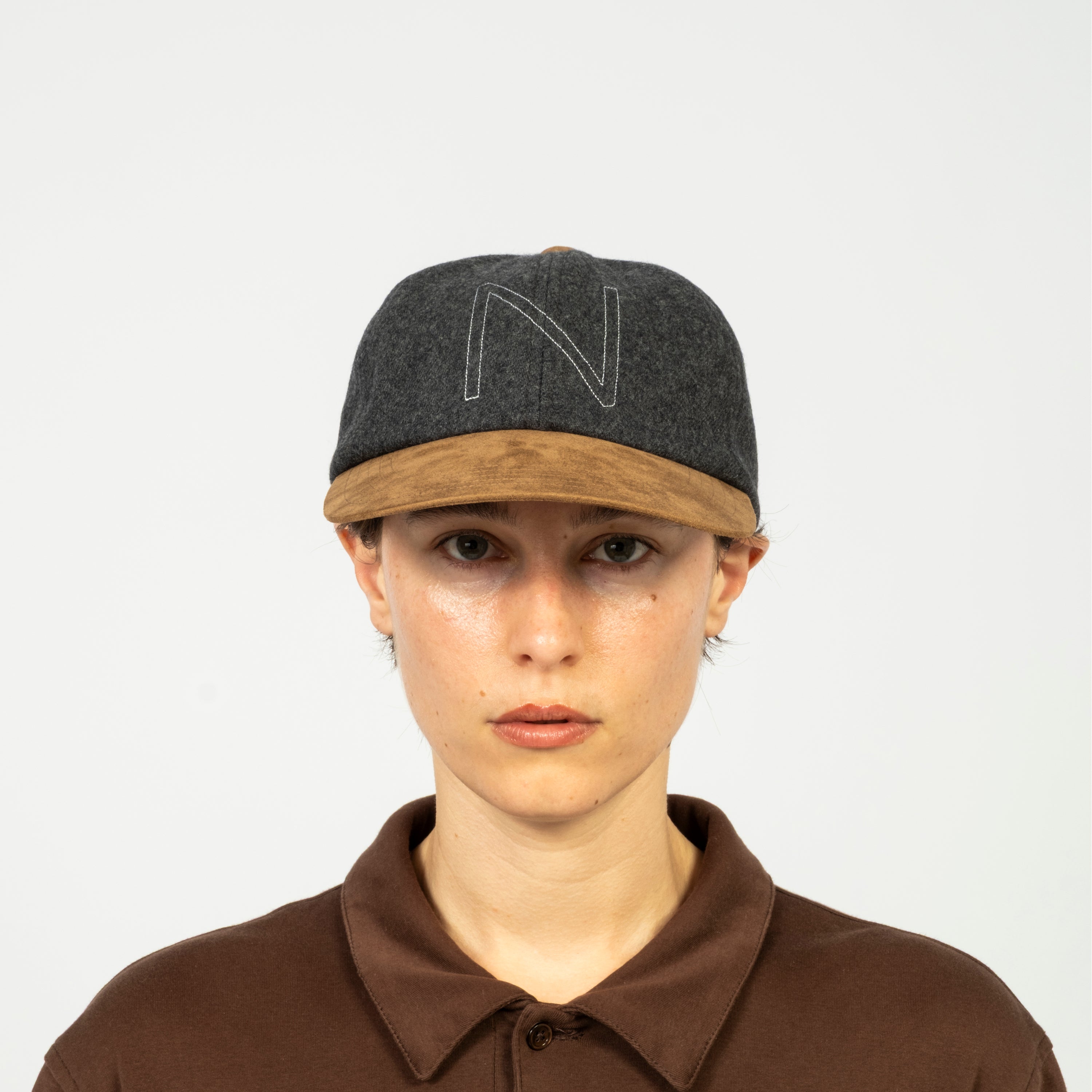 [NINE TAILOR] N-1500 BORAGE CAP _ C.GREY X BROWN