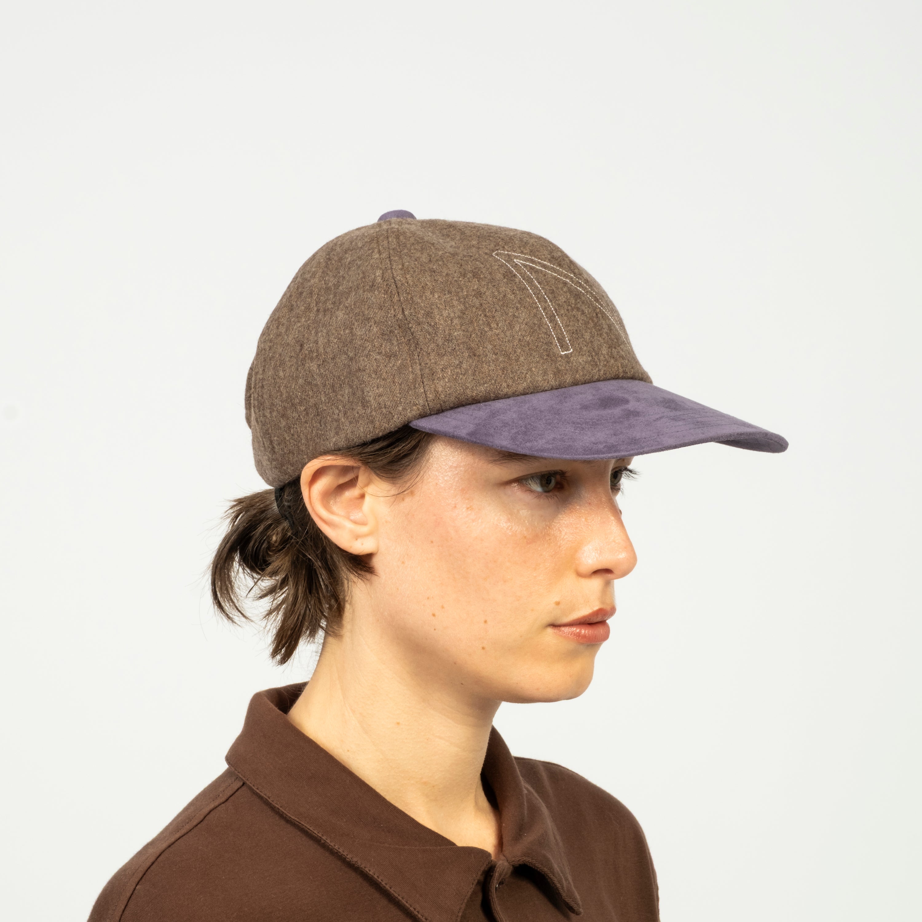 [NINE TAILOR] N-1500 BORAGE CAP _ MOCHA X PURPLE