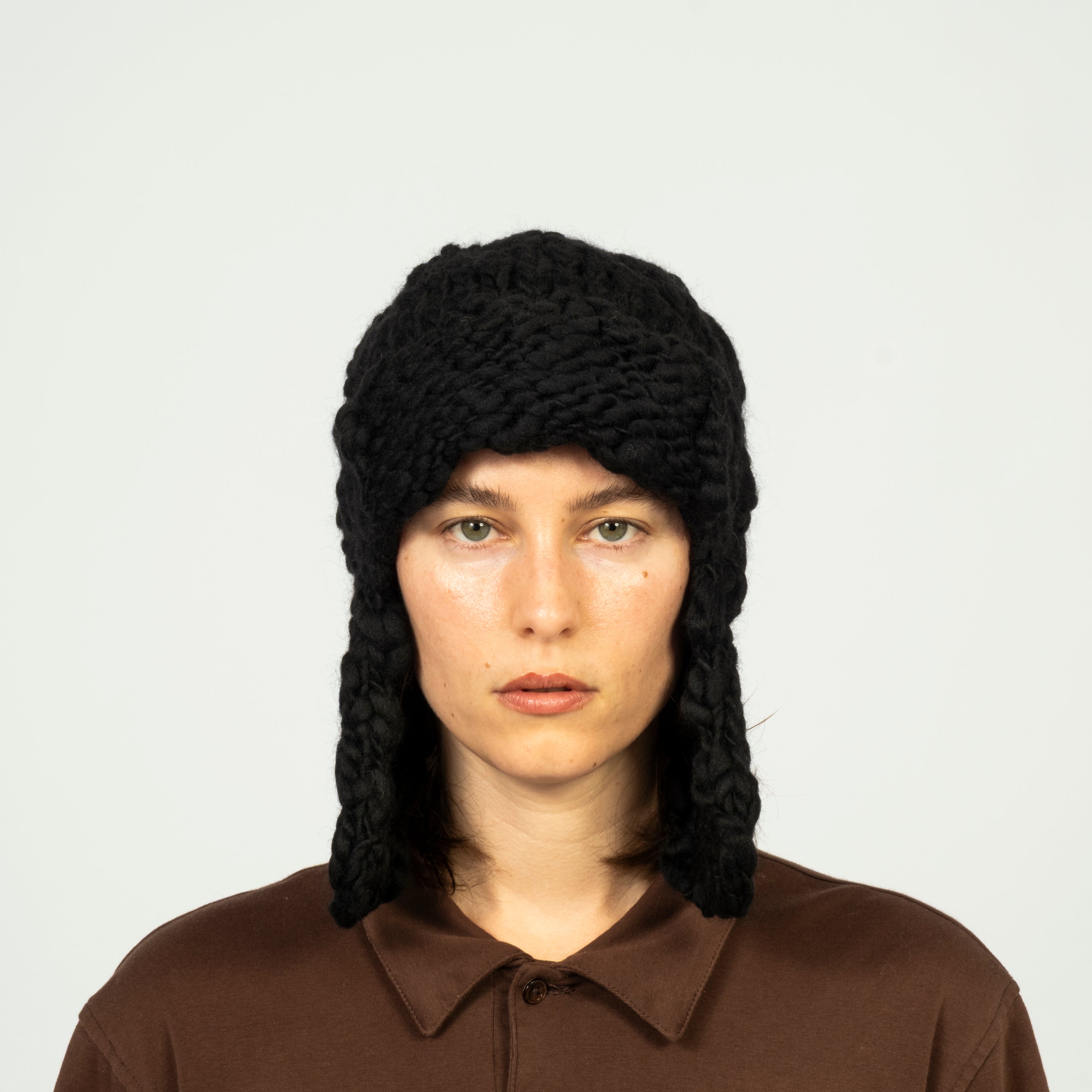 [NINE TAILOR] N-1551 COCKSCOMB FLAP CAP _ BLACK
