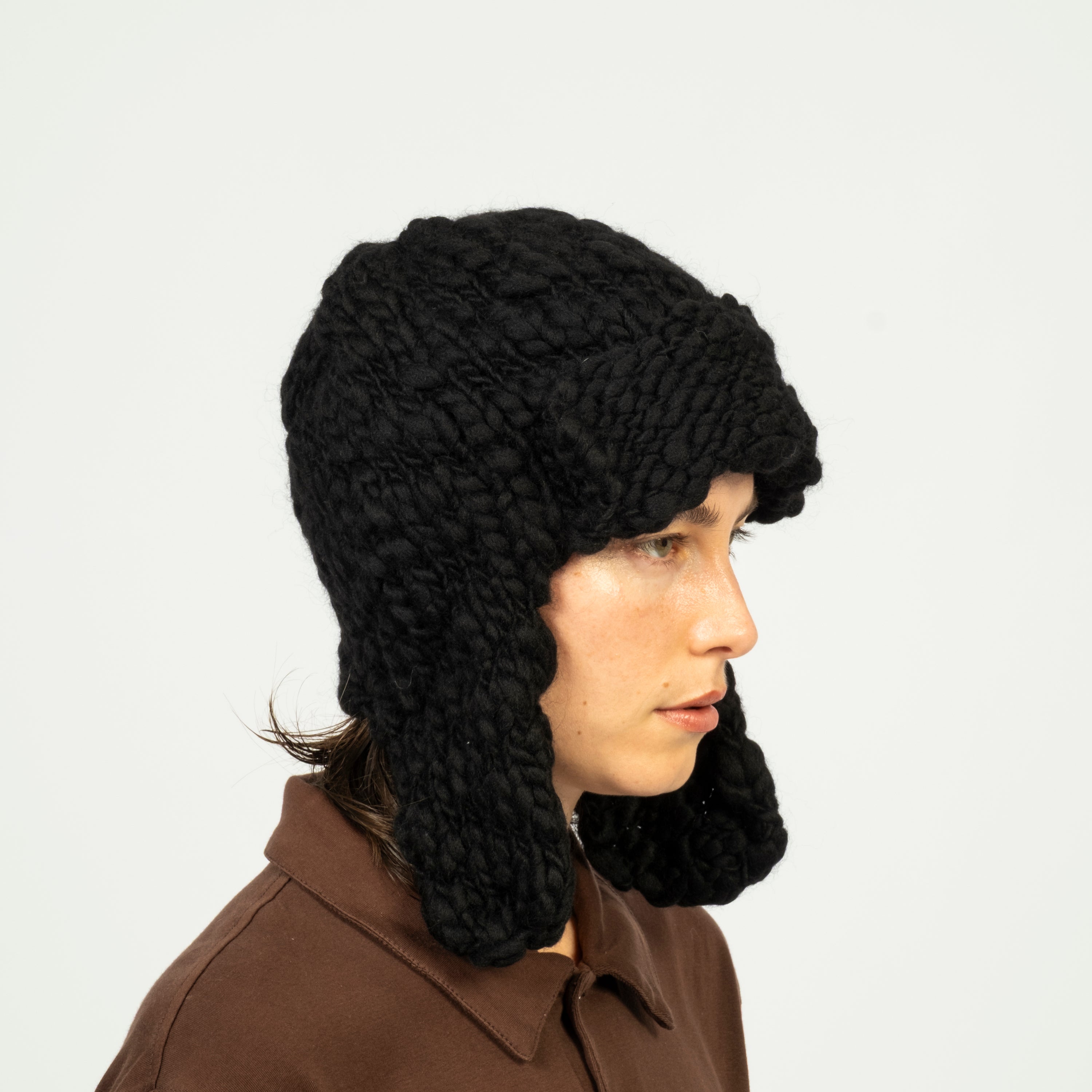 [NINE TAILOR] N-1551 COCKSCOMB FLAP CAP _ BLACK