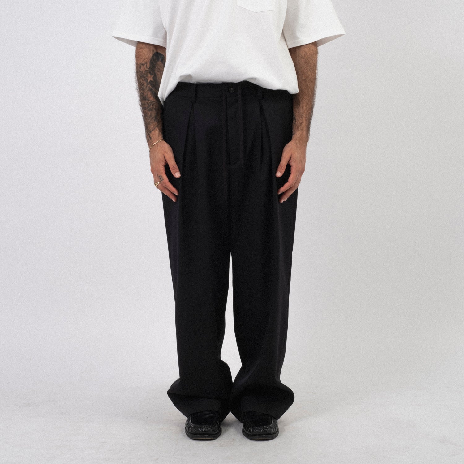 [SSSTEIN] ST958 EASY WIDE TROUSERS _ BLACK