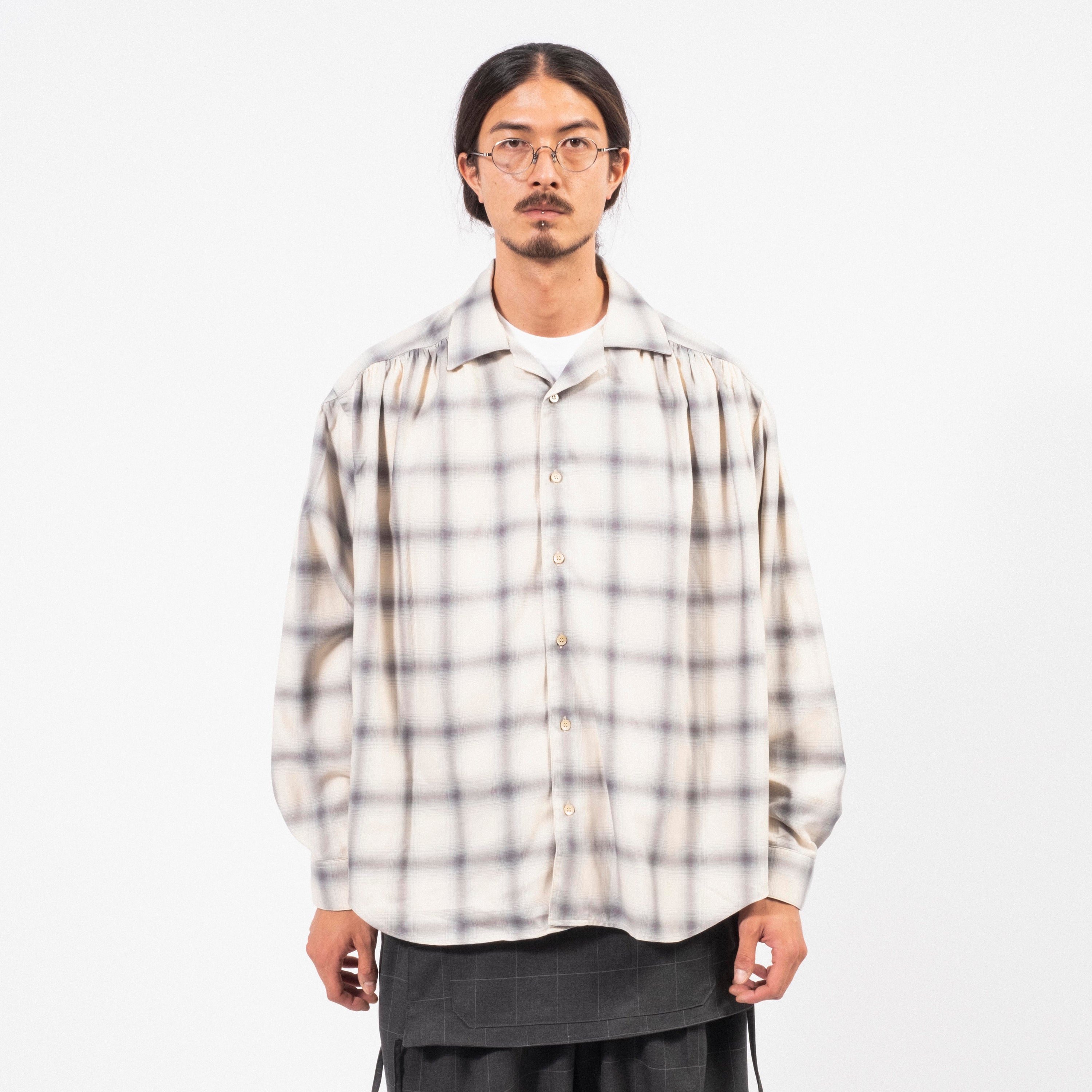 [AÏE] QV810 AIE PAINTER SHIRT OMBRE RAYON TWILL _ A-ECRU