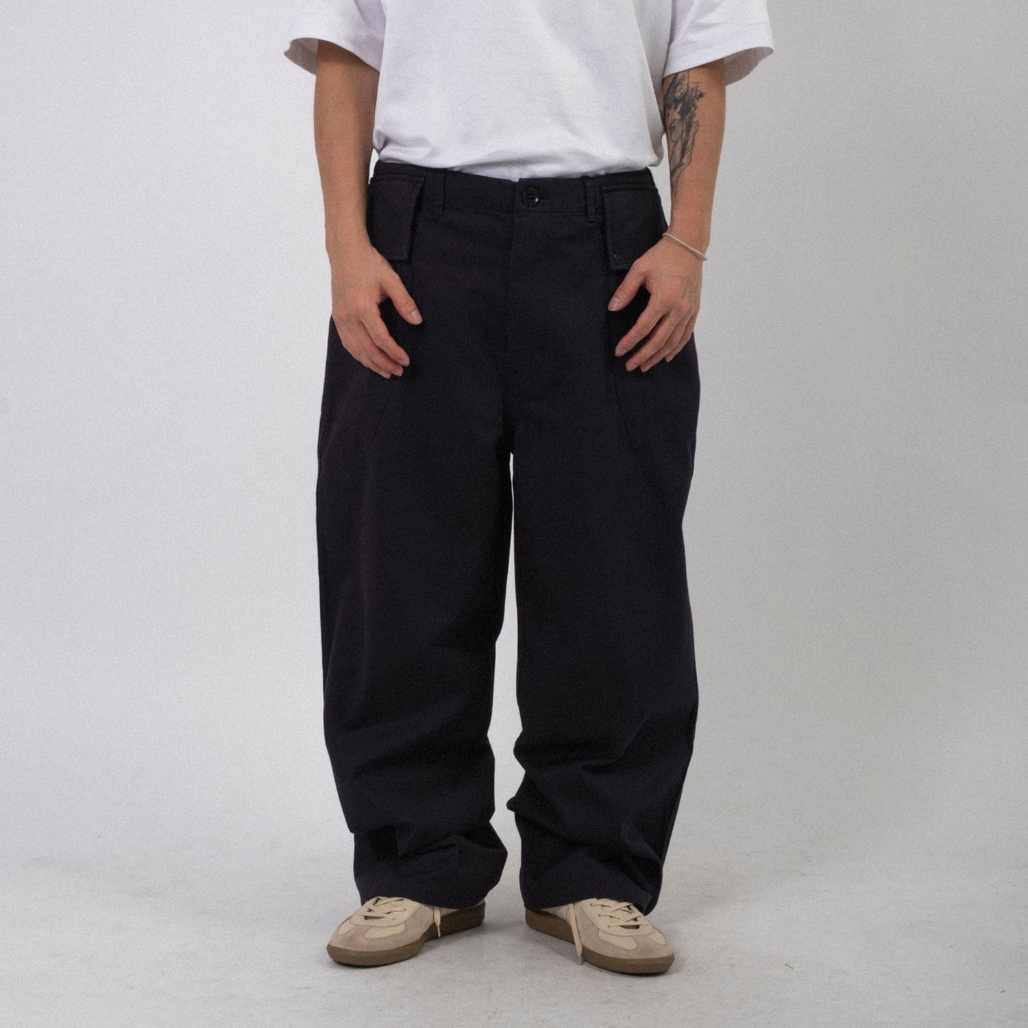 [NEITHERS] ROASTER PANTS _ NAVY