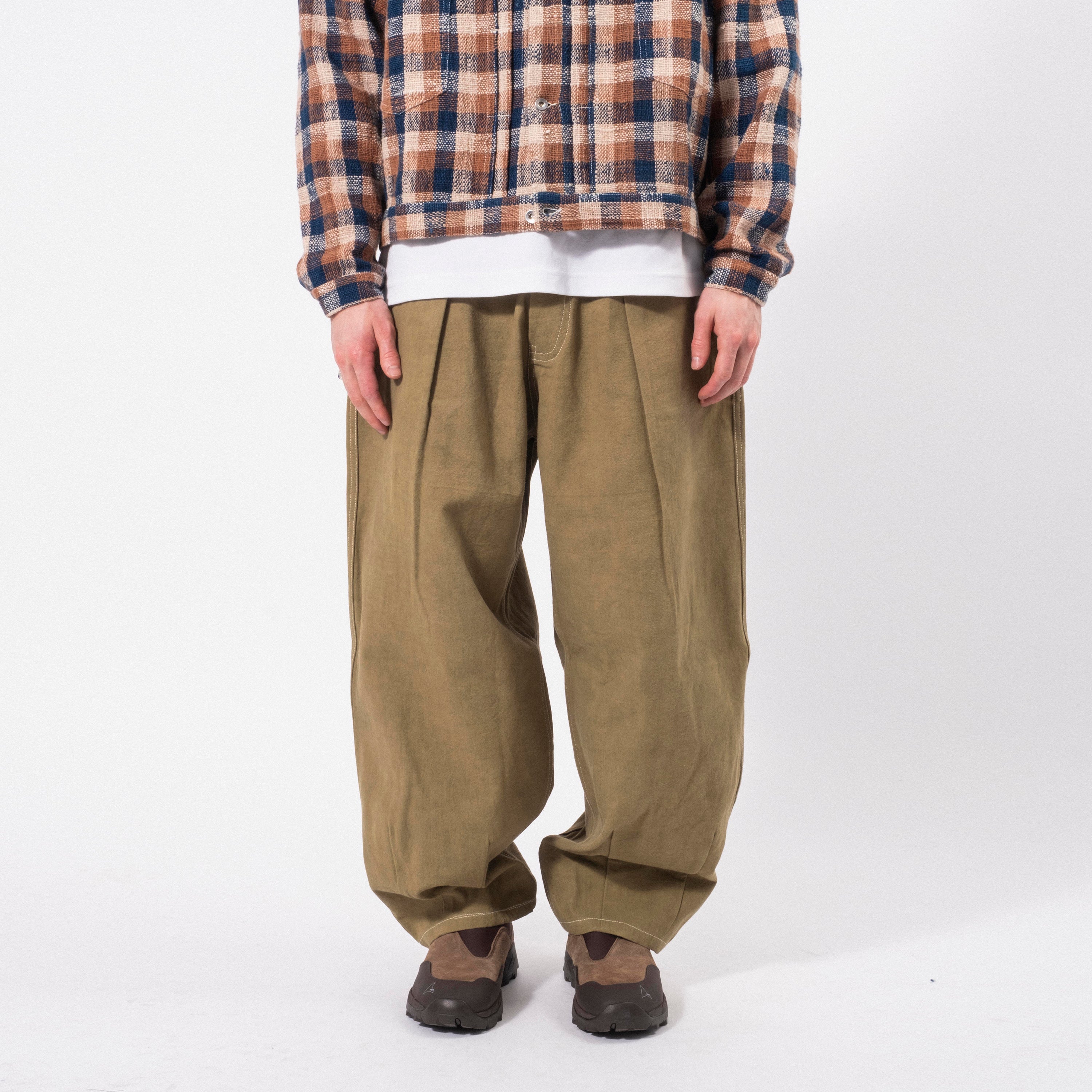 [STORY MFG] LUSH PANTS _ OLIVE WONKY-WEAR