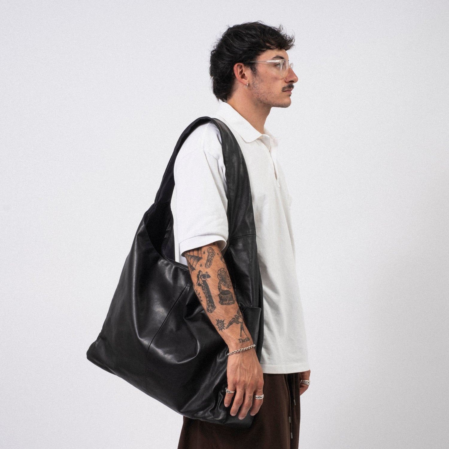 [SSSTEIN] ST1034 LEATHER SHOULDER BAG _ BLACK