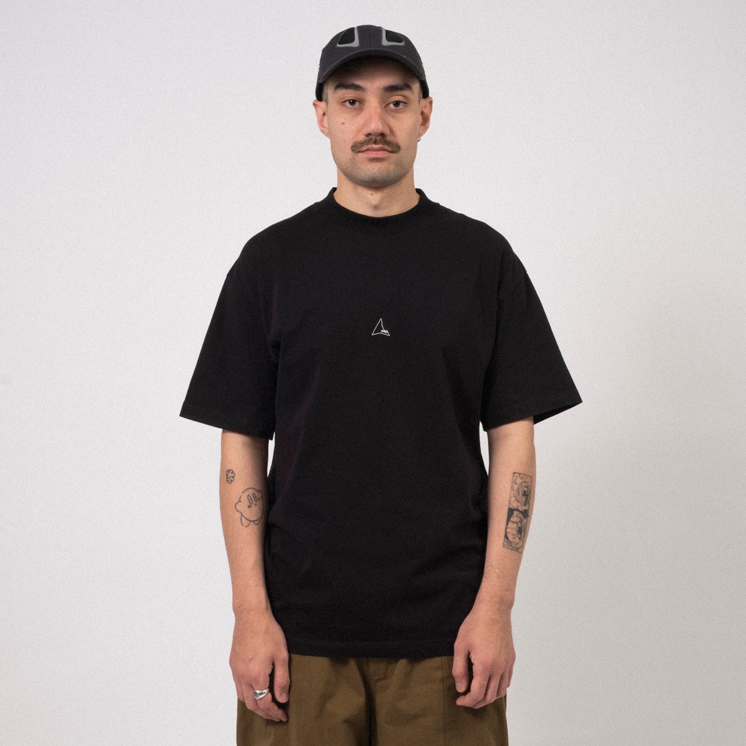 [ROA] LIGHT REGULAR TEE _ BLACK