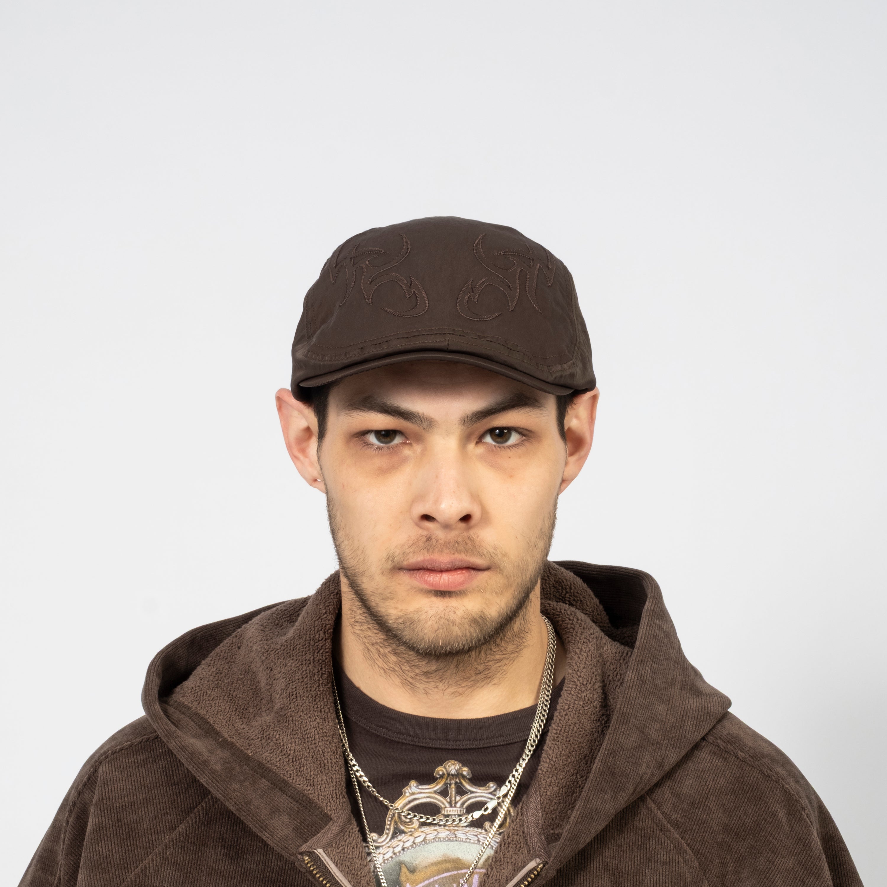 [AJOBYAJO] TRIBAL LOGO NYLON FLAT CAP _ DARK BROWN