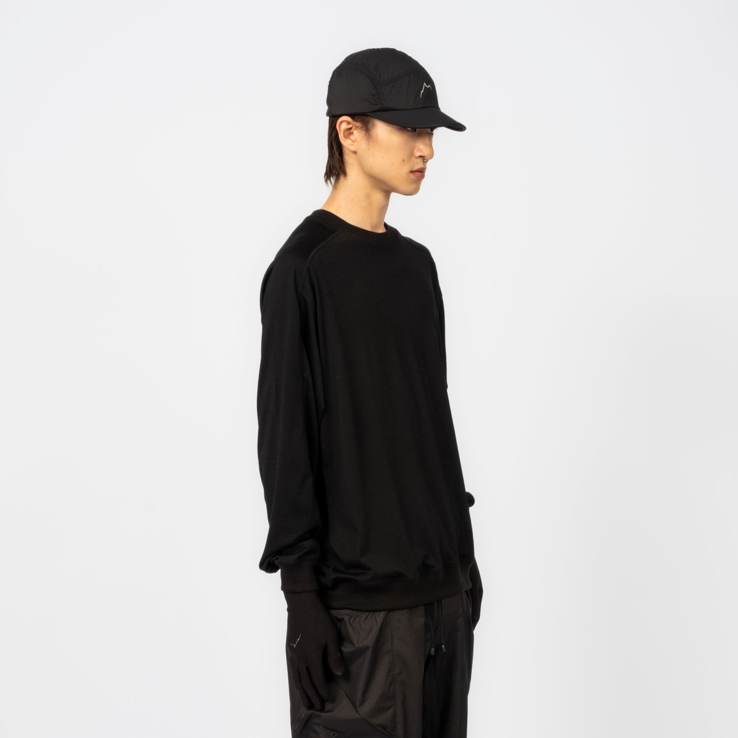 [CAYL x USAGE] LONG SLEEVE _ BLACK