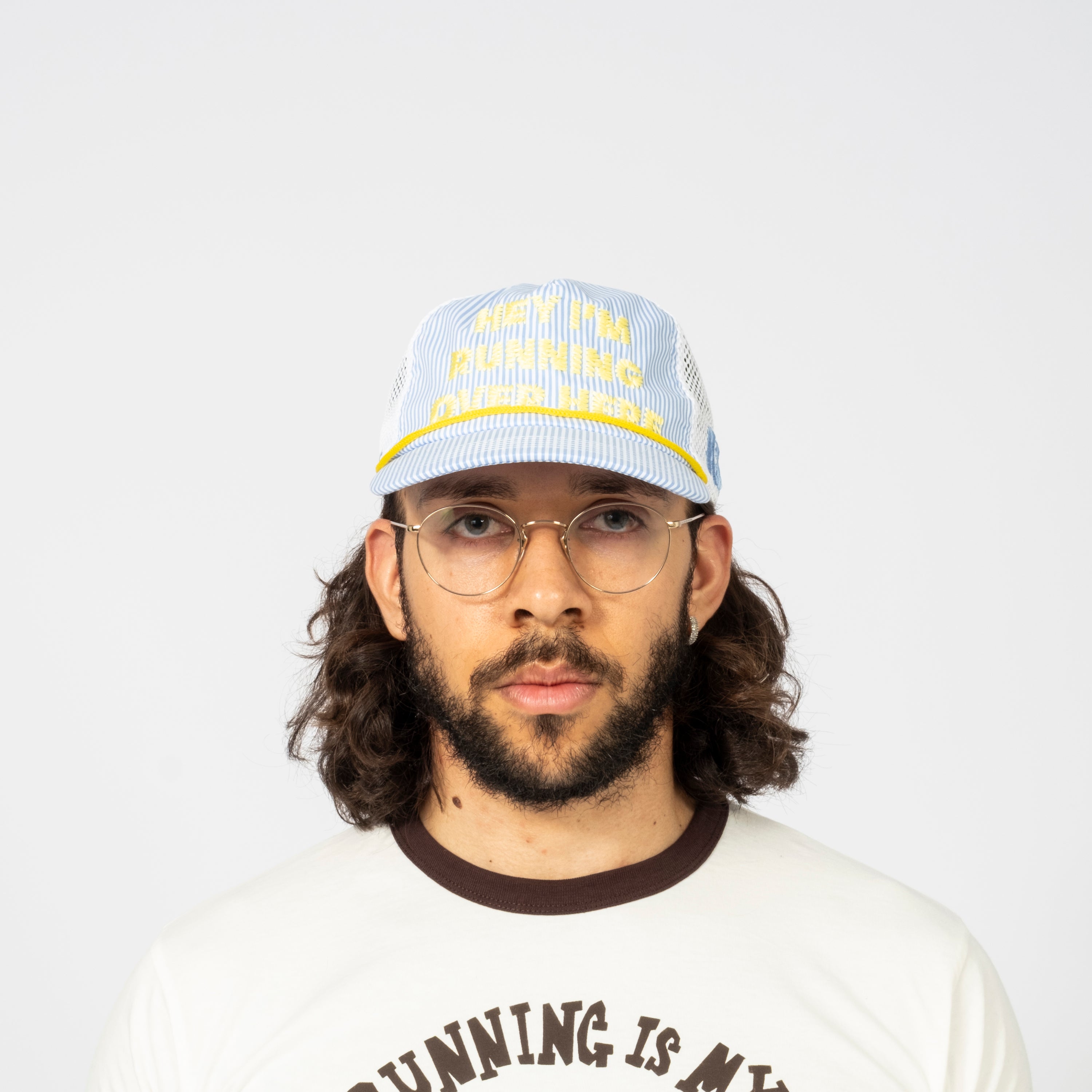 [ALEX ZONO] "HEY, IM RUNNING OVER HERE" TRUCKER _ BLUE STRIPE