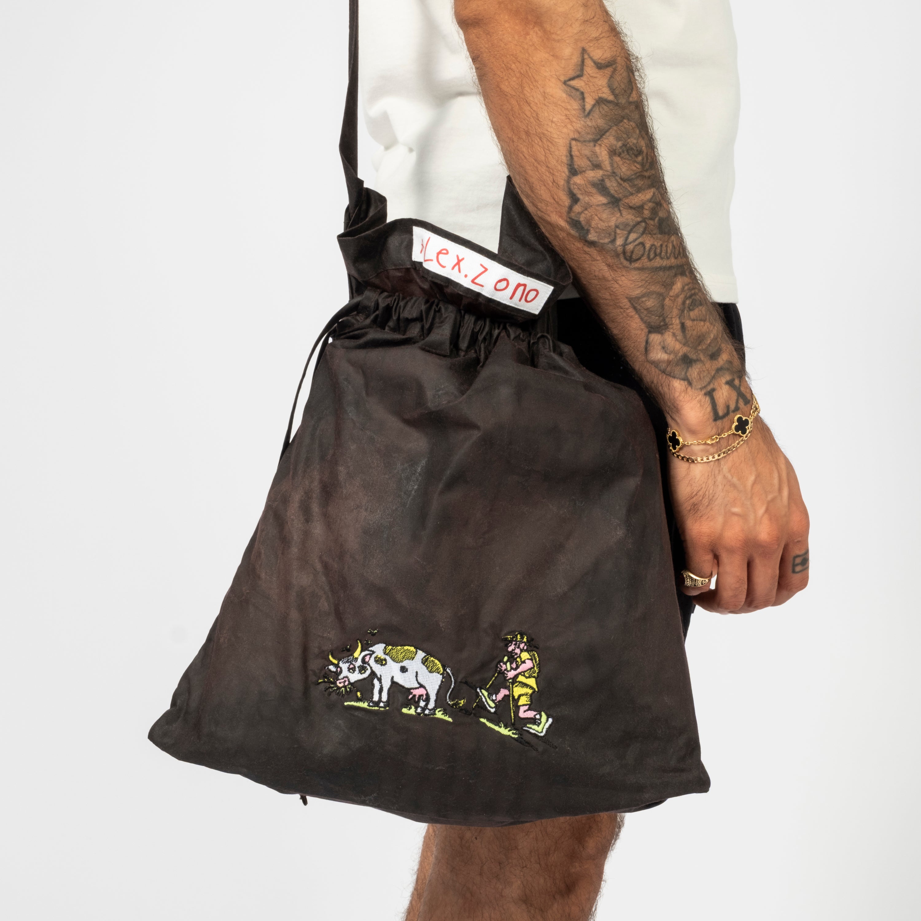 [ALEX ZONO] FIST AID WAXED BAG _ BROWN